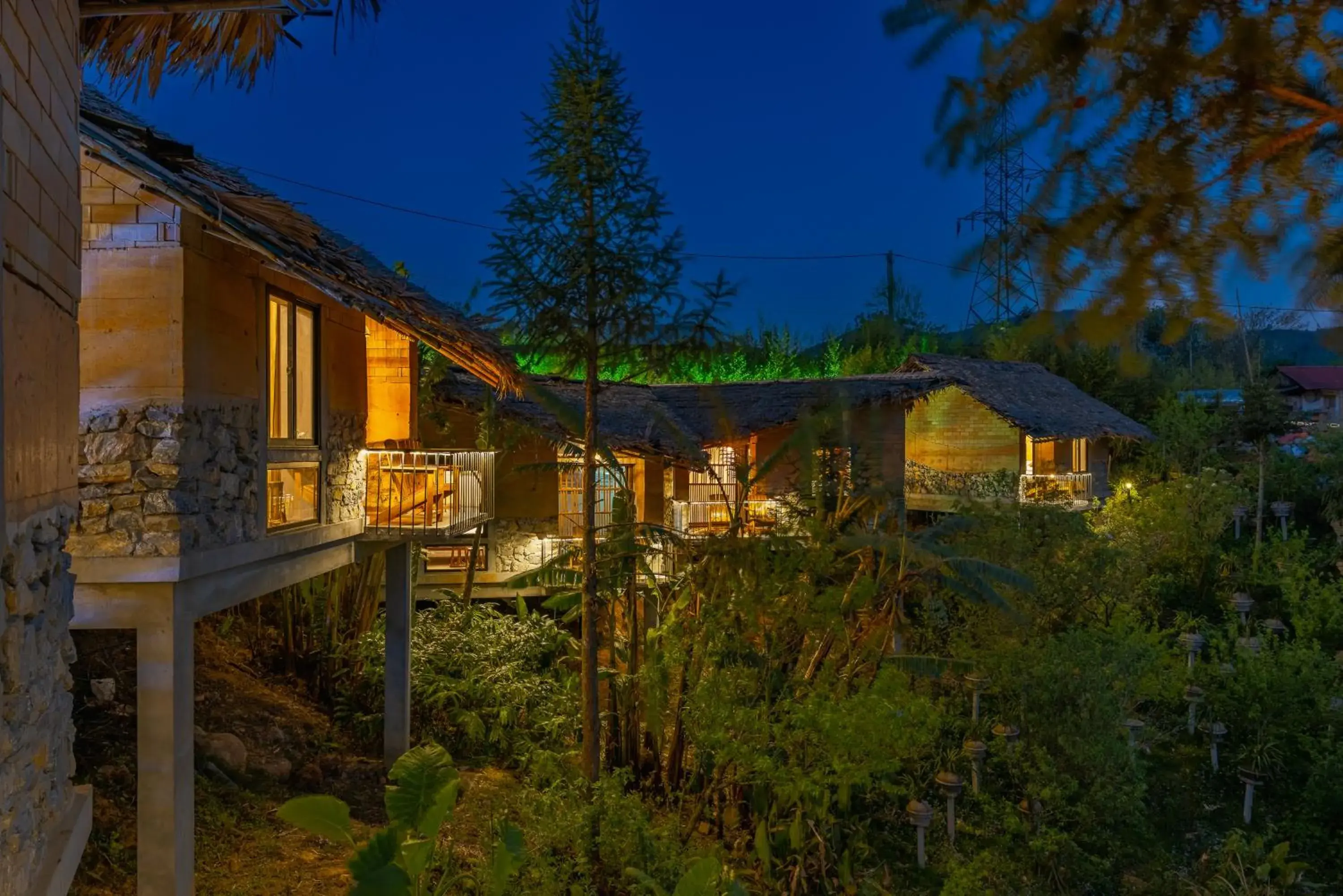 Deluxe Triple Room - single occupancy in Sapaxa Spring Garden Ecolodge Deluxe Triple Room - single occupancy in Sapaxa Spring Garden Ecolodge