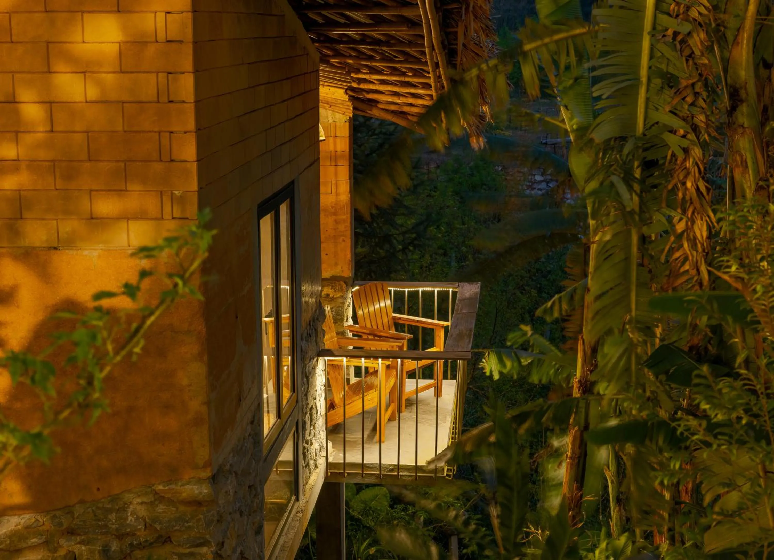 Balcony/Terrace in Sapaxa Spring Garden Ecolodge