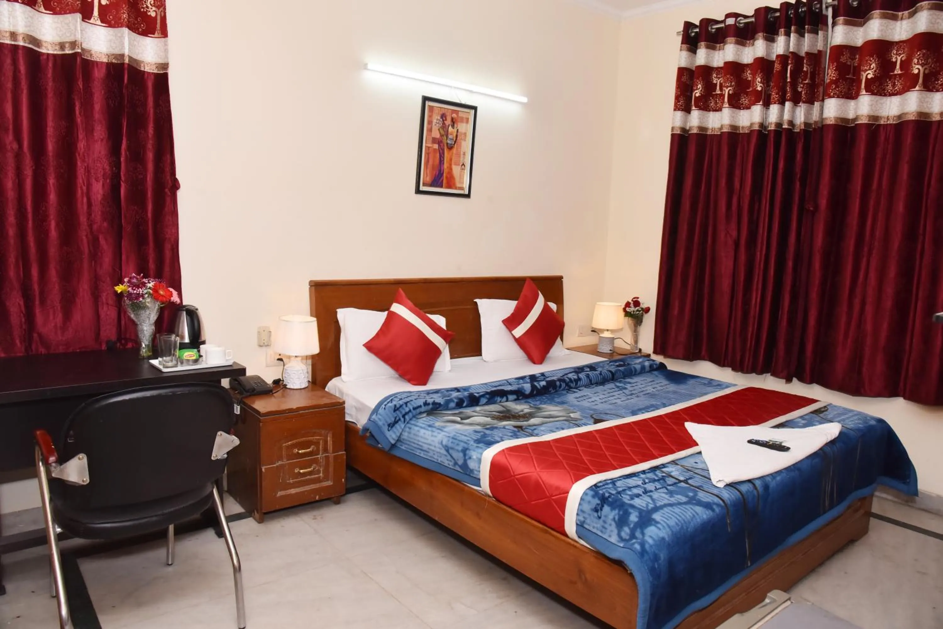 Bed in Hotel Sunshine