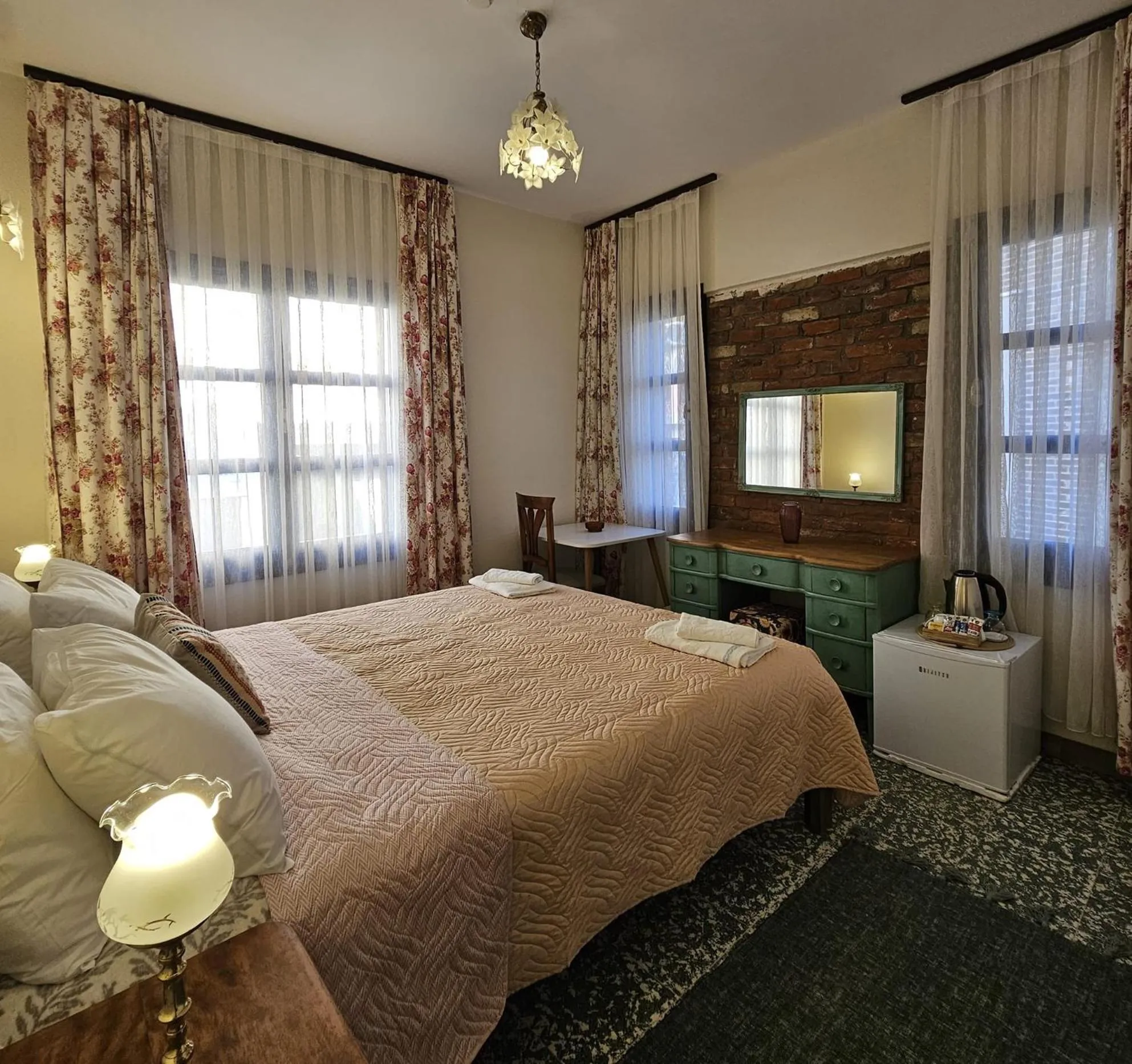 Bed in Origin Rooms Urla