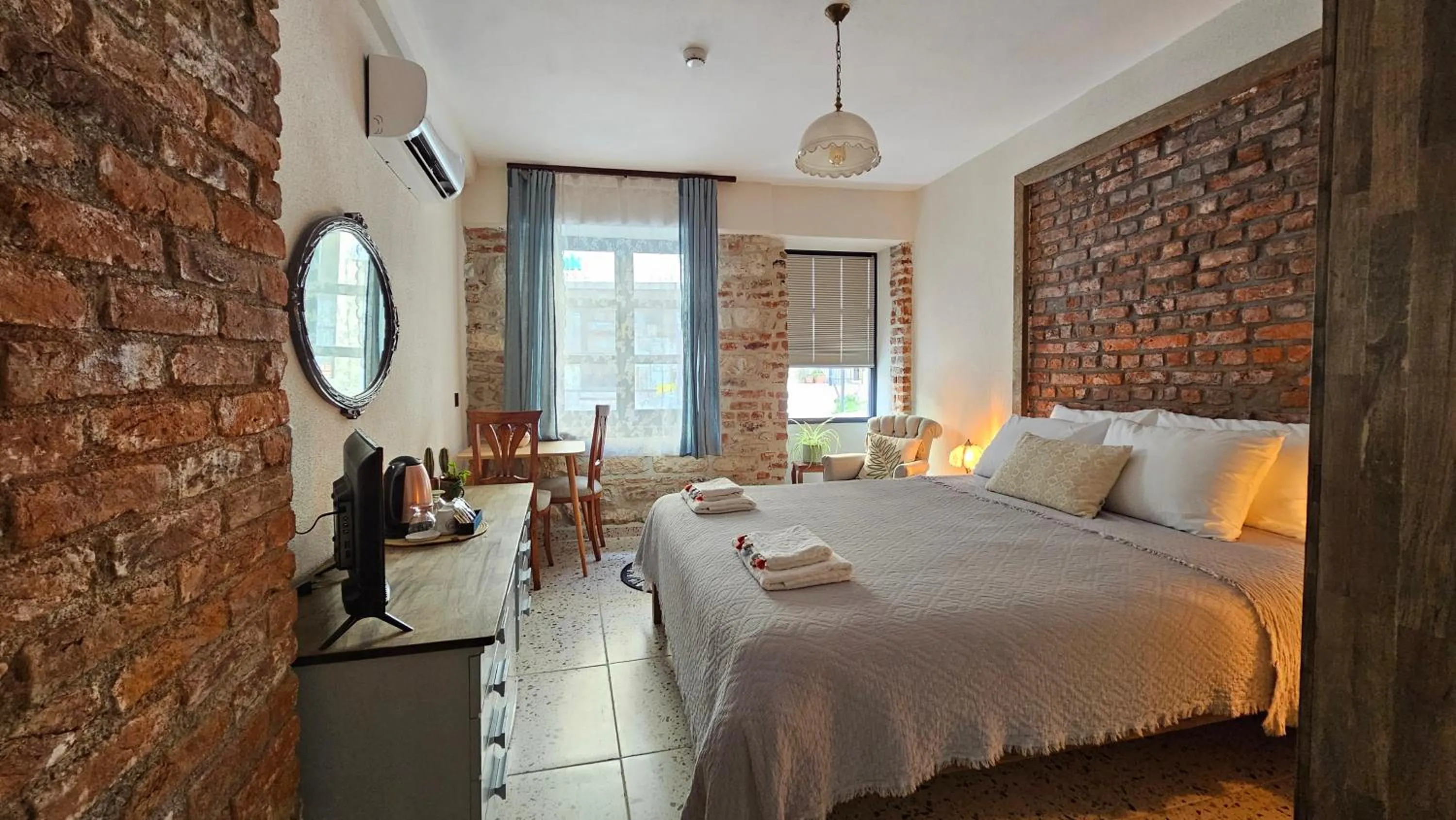 Bed in Origin Rooms Urla