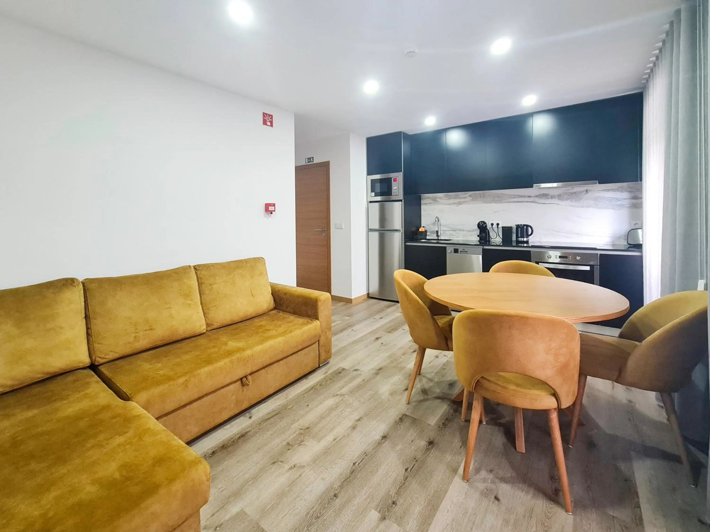 Living room in Casa d'Henrique Retreat Pool and Spa