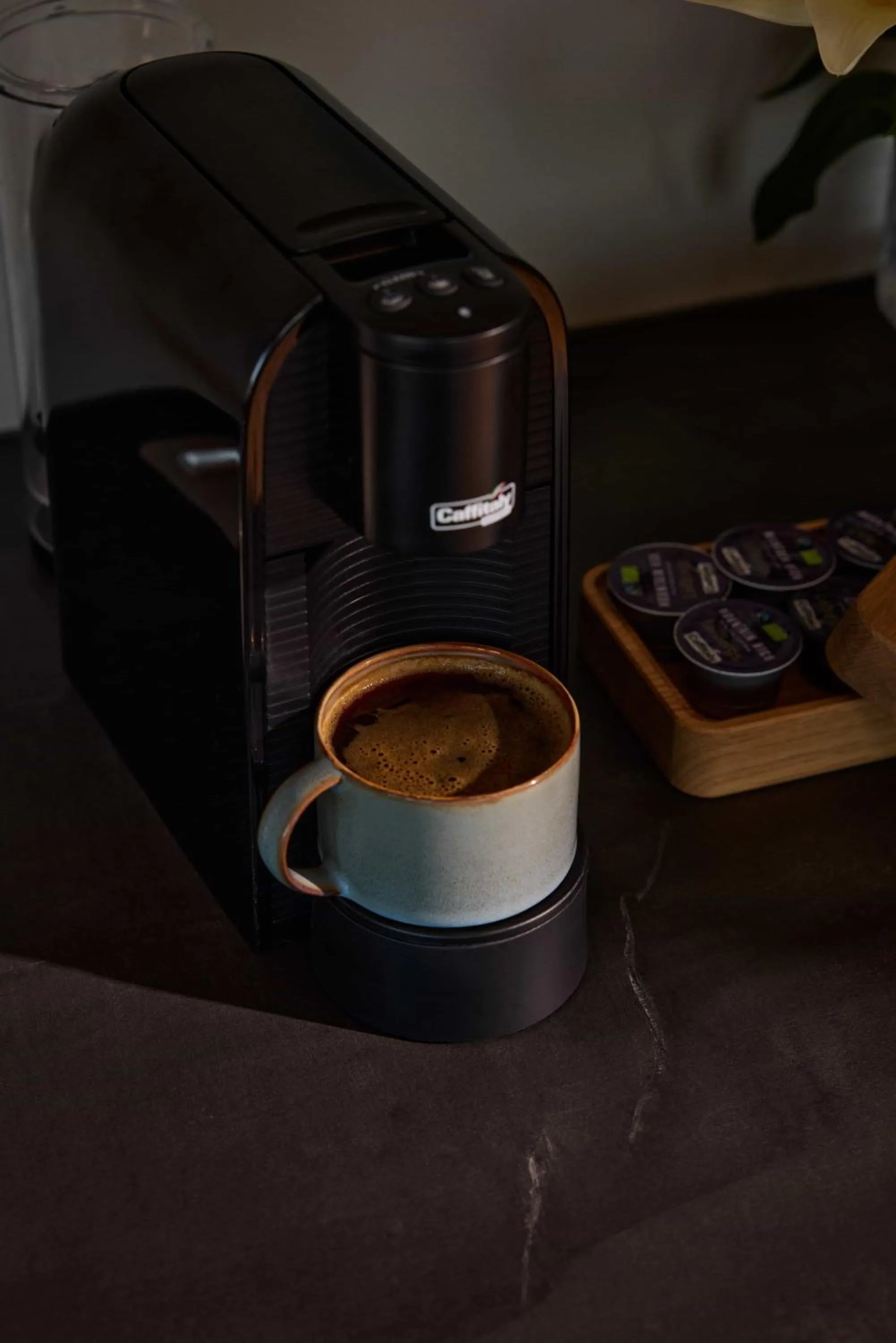 Coffee/tea facilities in Wood Hotel Bodø