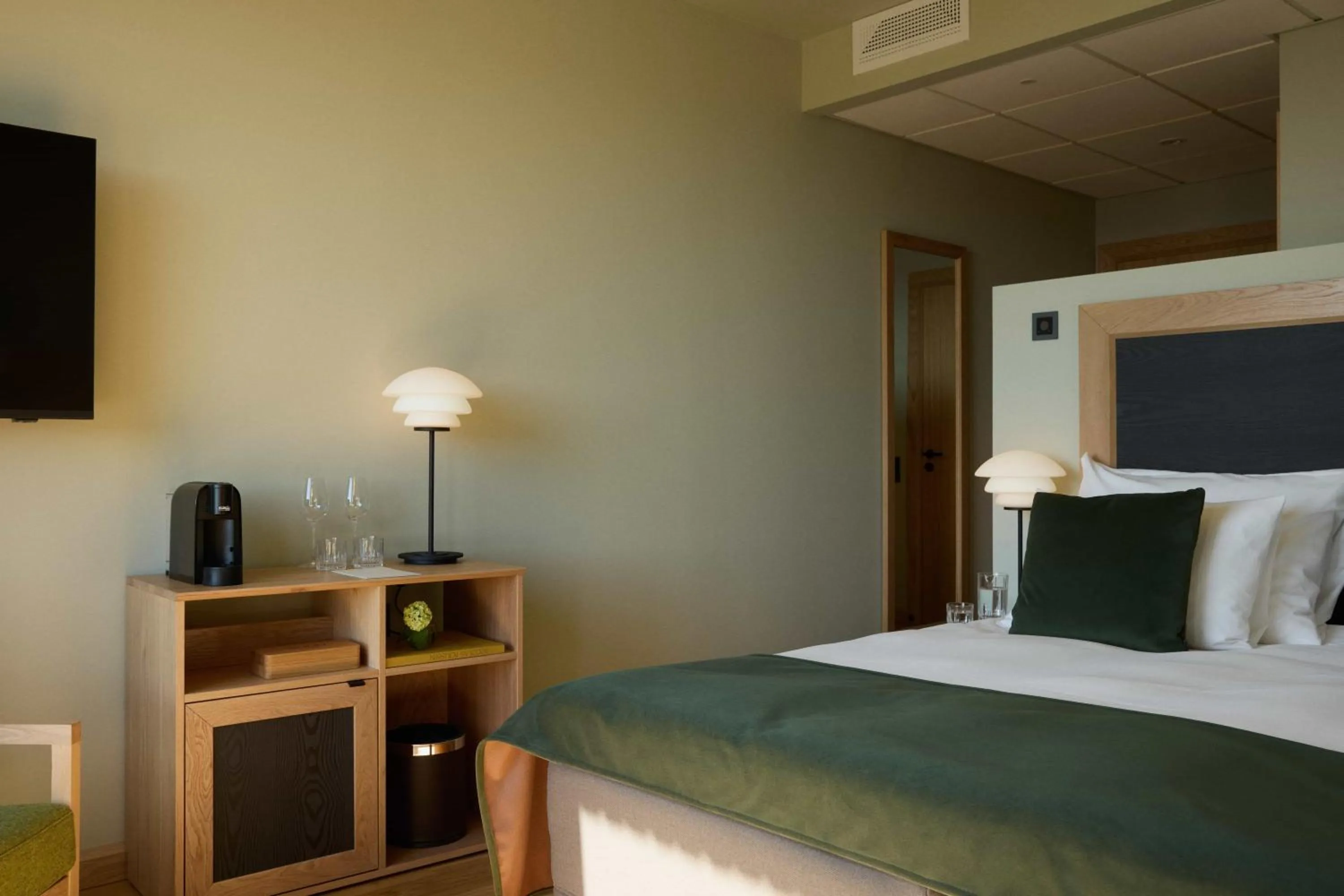 Photo of the whole room, Bed in Wood Hotel Bodø