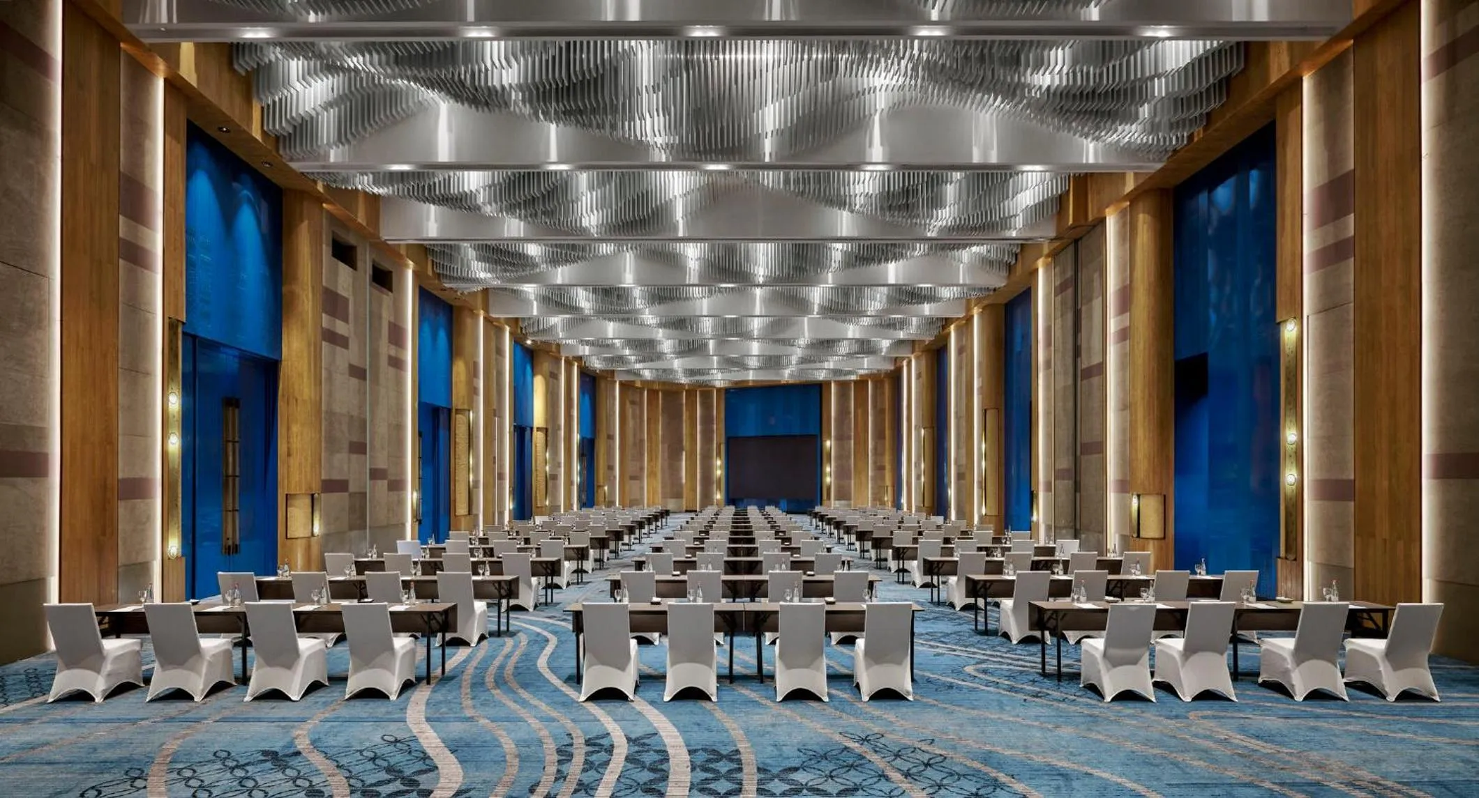 Meeting/conference room in Hotel Indigo Bandung Dago Pakar by IHG