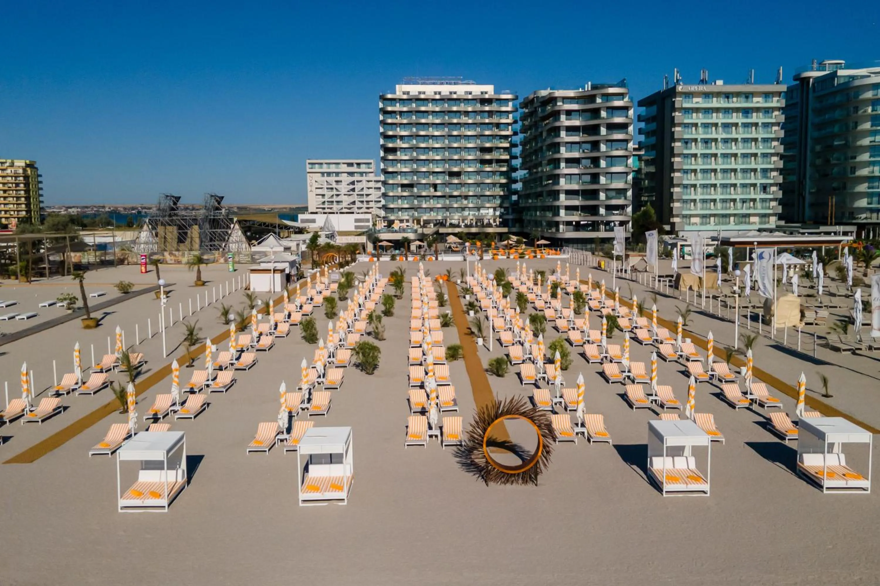 Beach in Crowne Plaza Constanta - Mamaia Beach by IHG