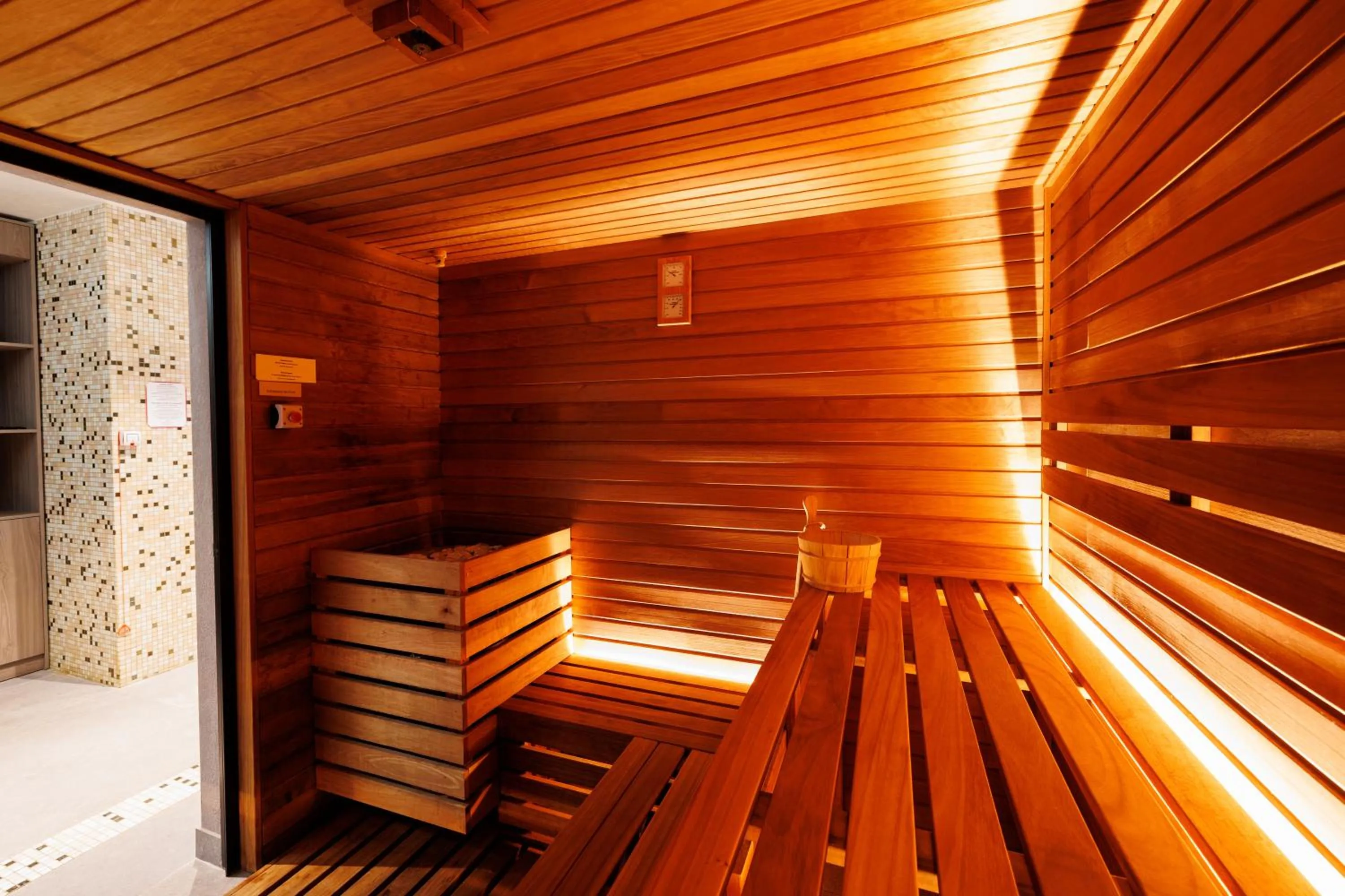 Sauna in Crowne Plaza Constanta - Mamaia Beach by IHG