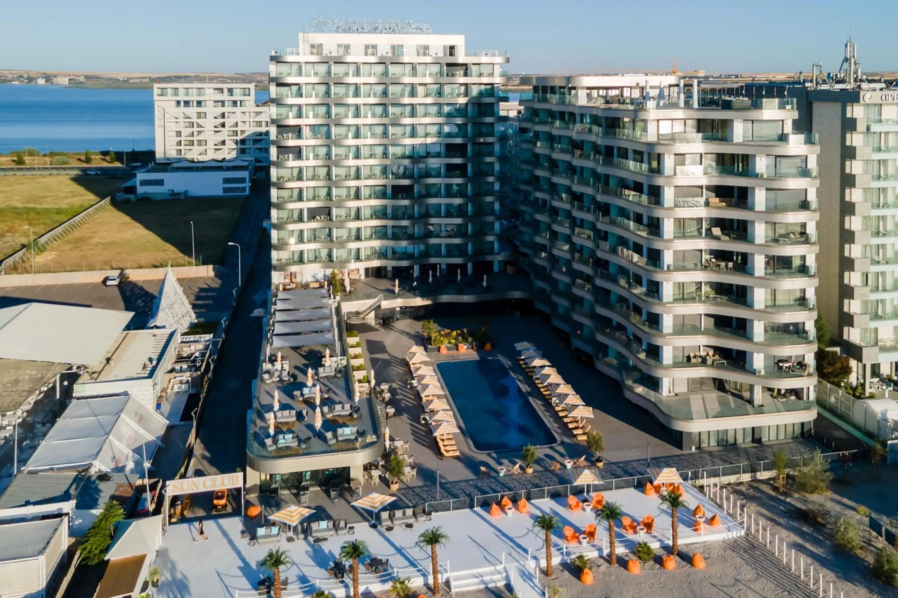Property building in Crowne Plaza Constanta - Mamaia Beach by IHG