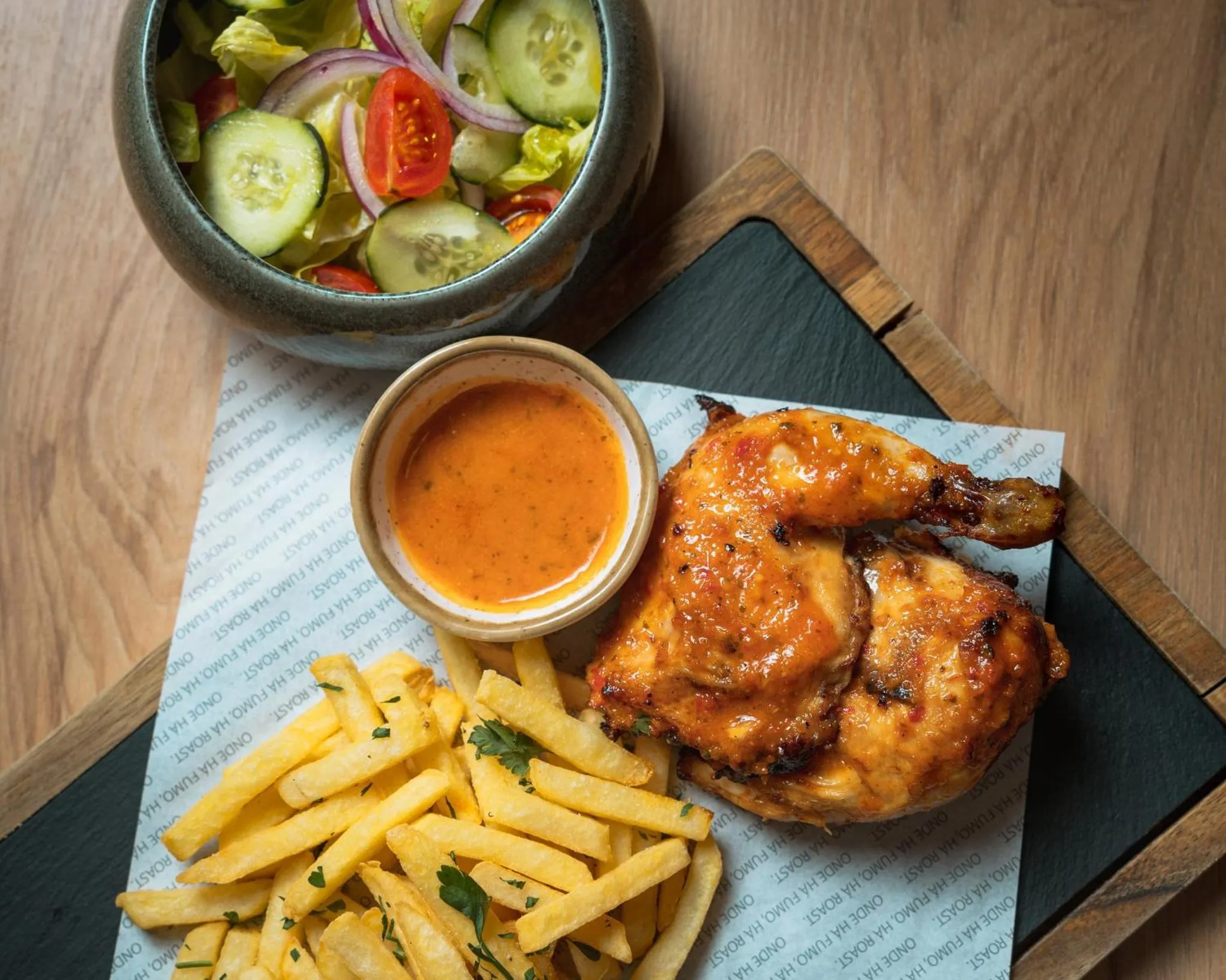 Restaurant/places to eat in Holiday Inn Express Porto - Boavista by IHG