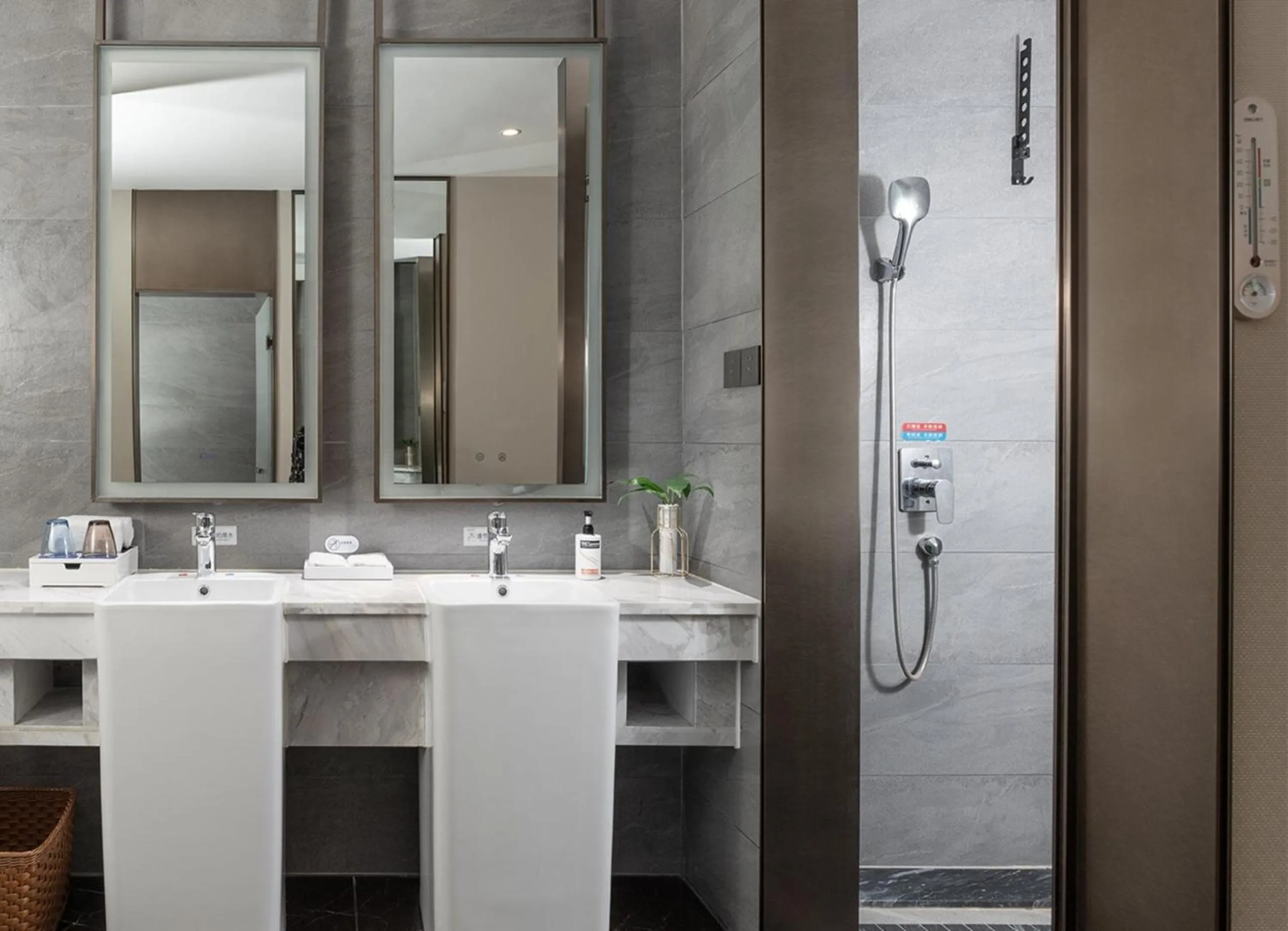 Bathroom in Holiday Inn Express Pingchang by IHG