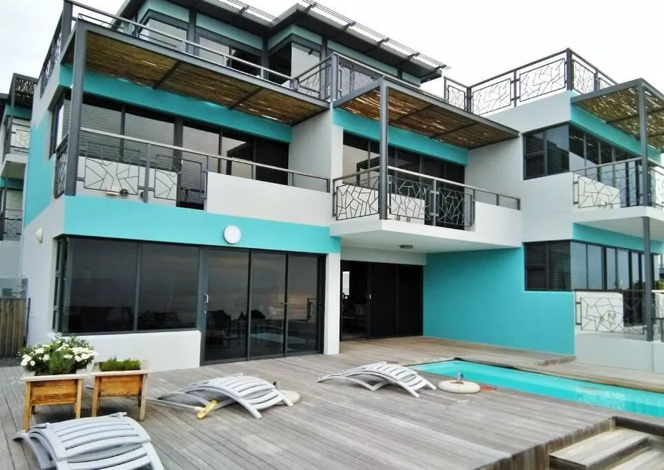 Property building in 65onCliff