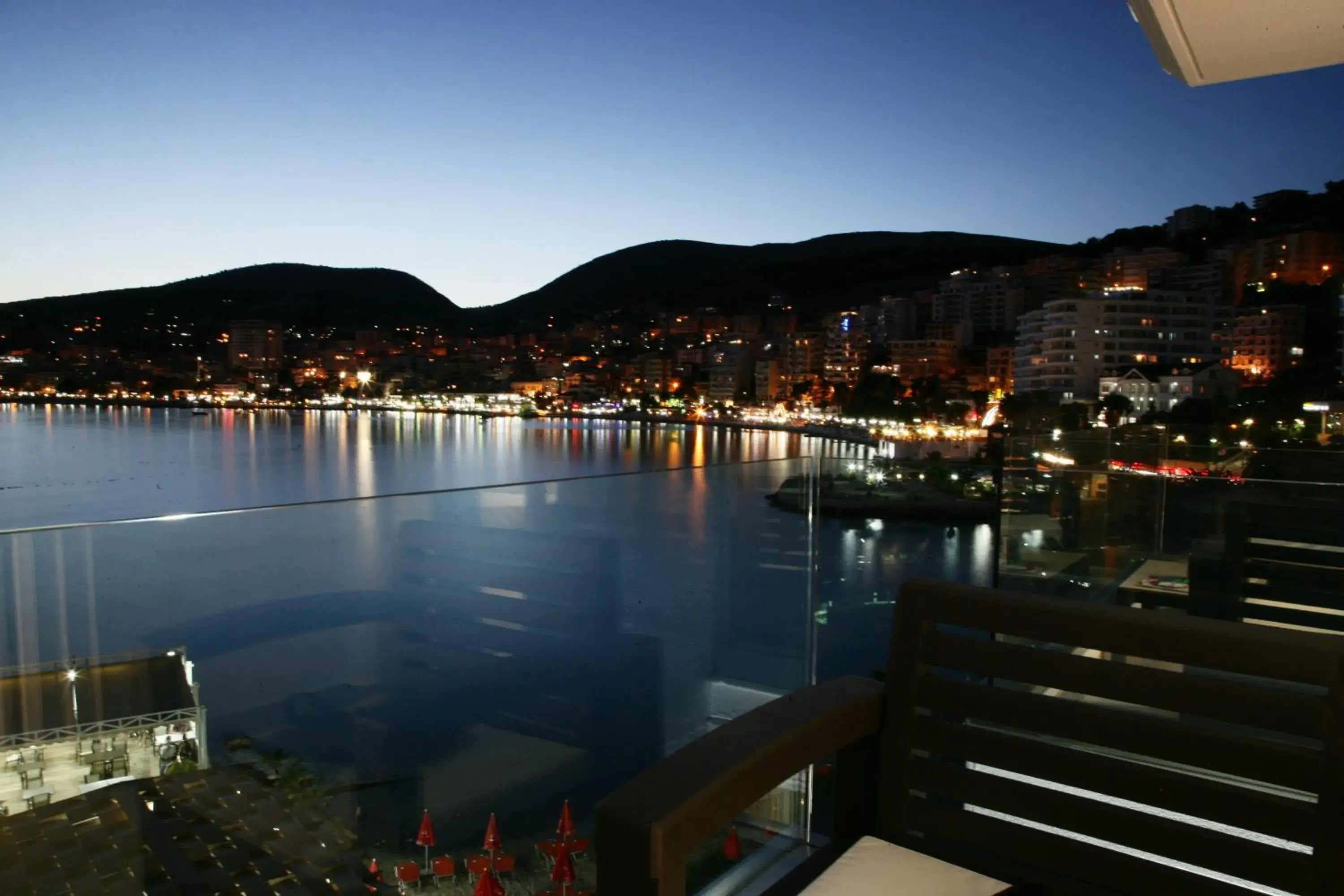 Superior Double Room in Demi Hotel Superior Double Room in Demi Hotel