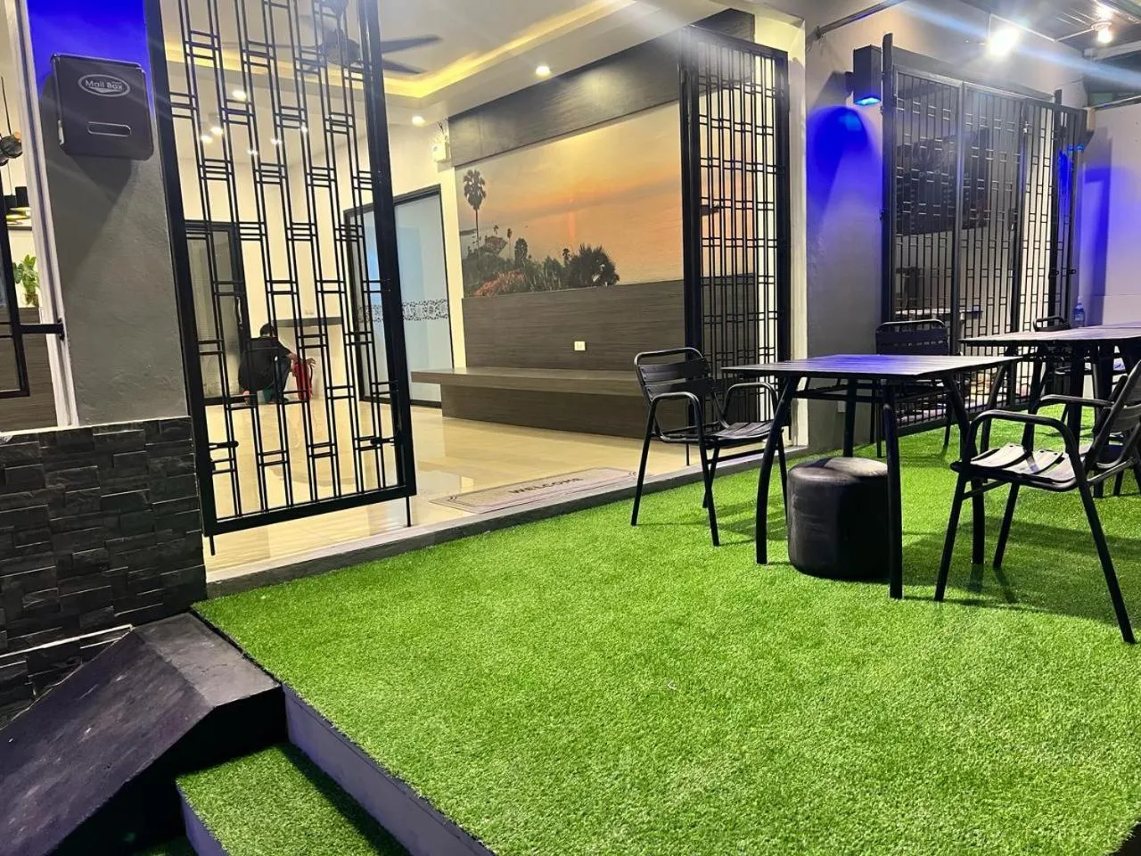 Seating area in Hotel The Journey Patong New