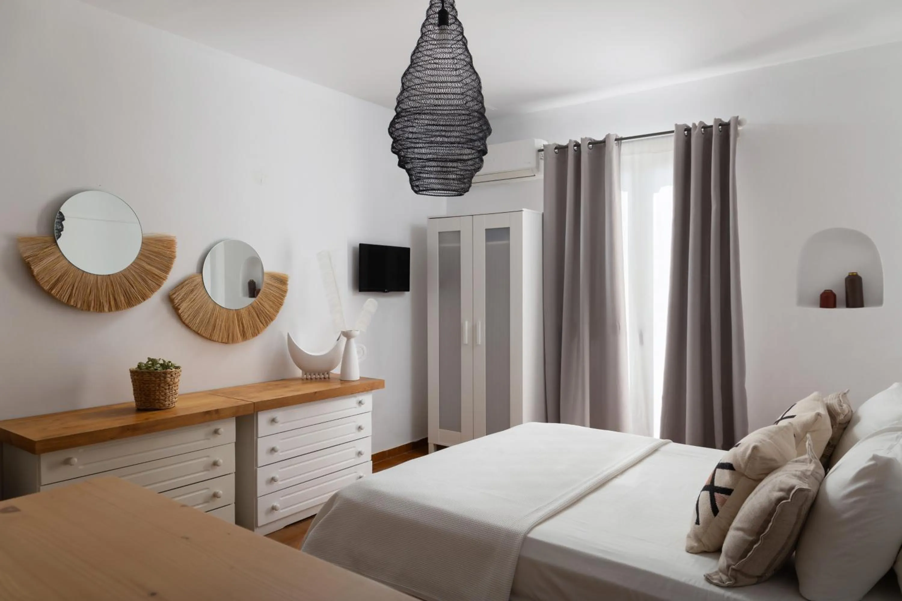 Bed in Villa Fiamegou Andros