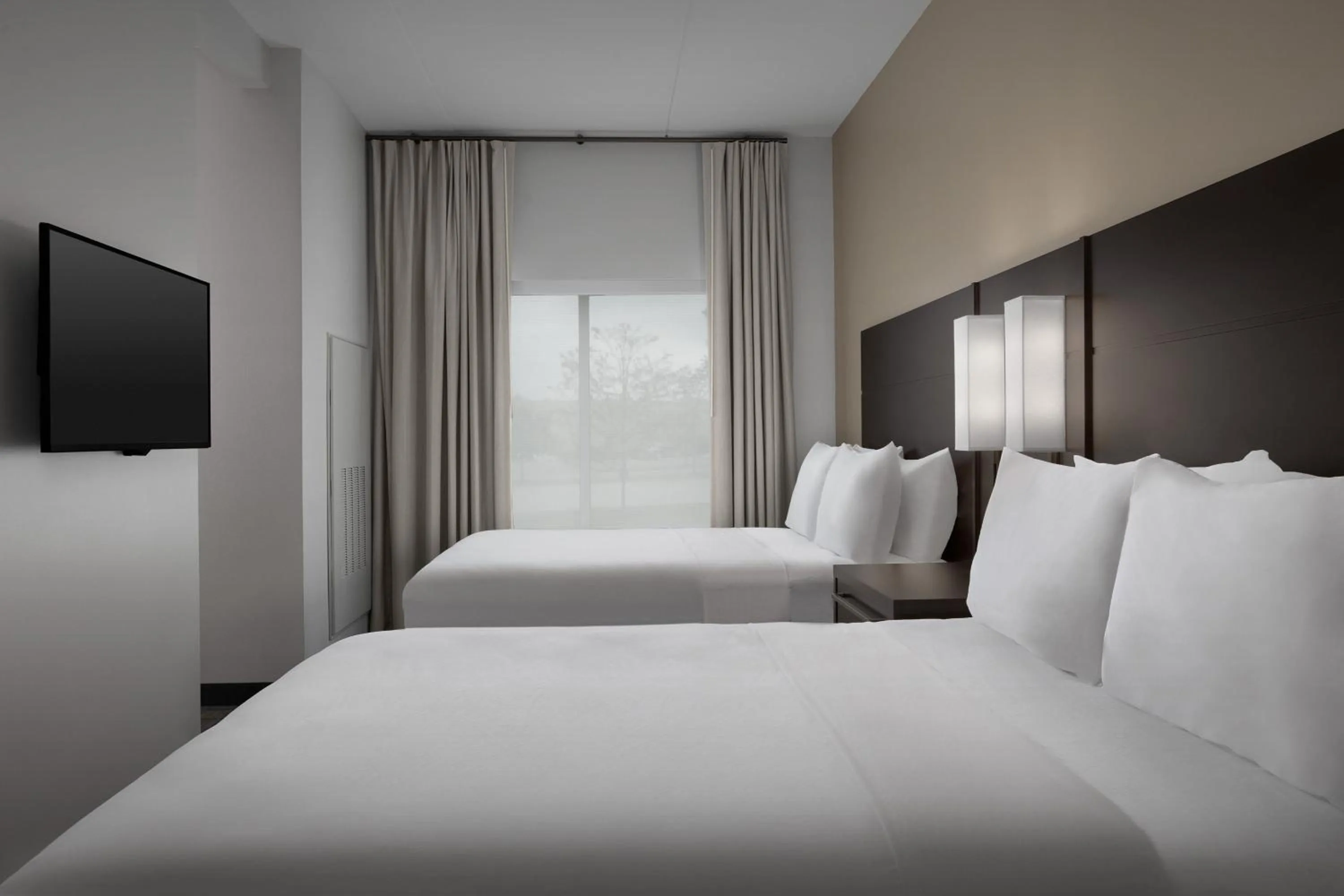 Bedroom, Bed in Residence Inn by Marriott Kenwood Cincinnati