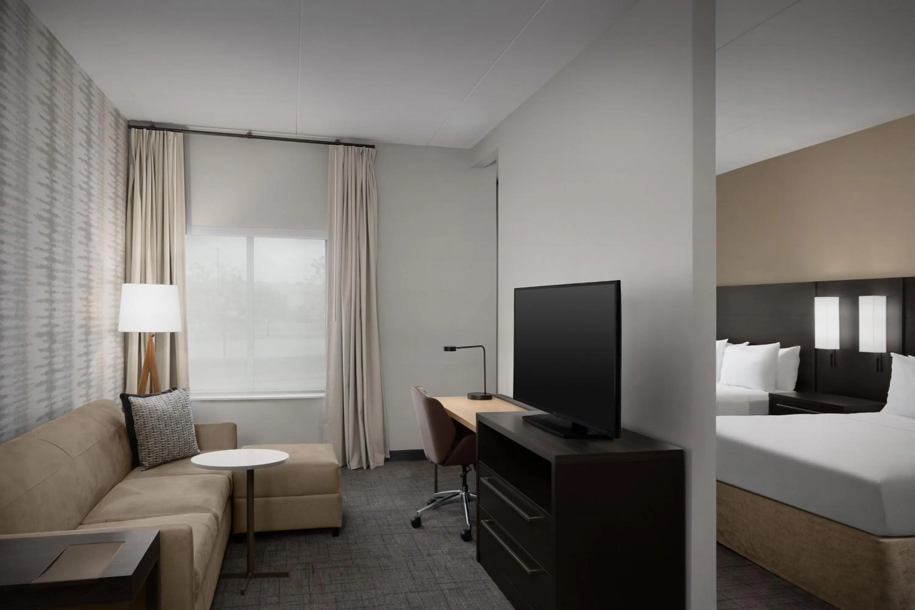 Bedroom, Bed in Residence Inn by Marriott Kenwood Cincinnati