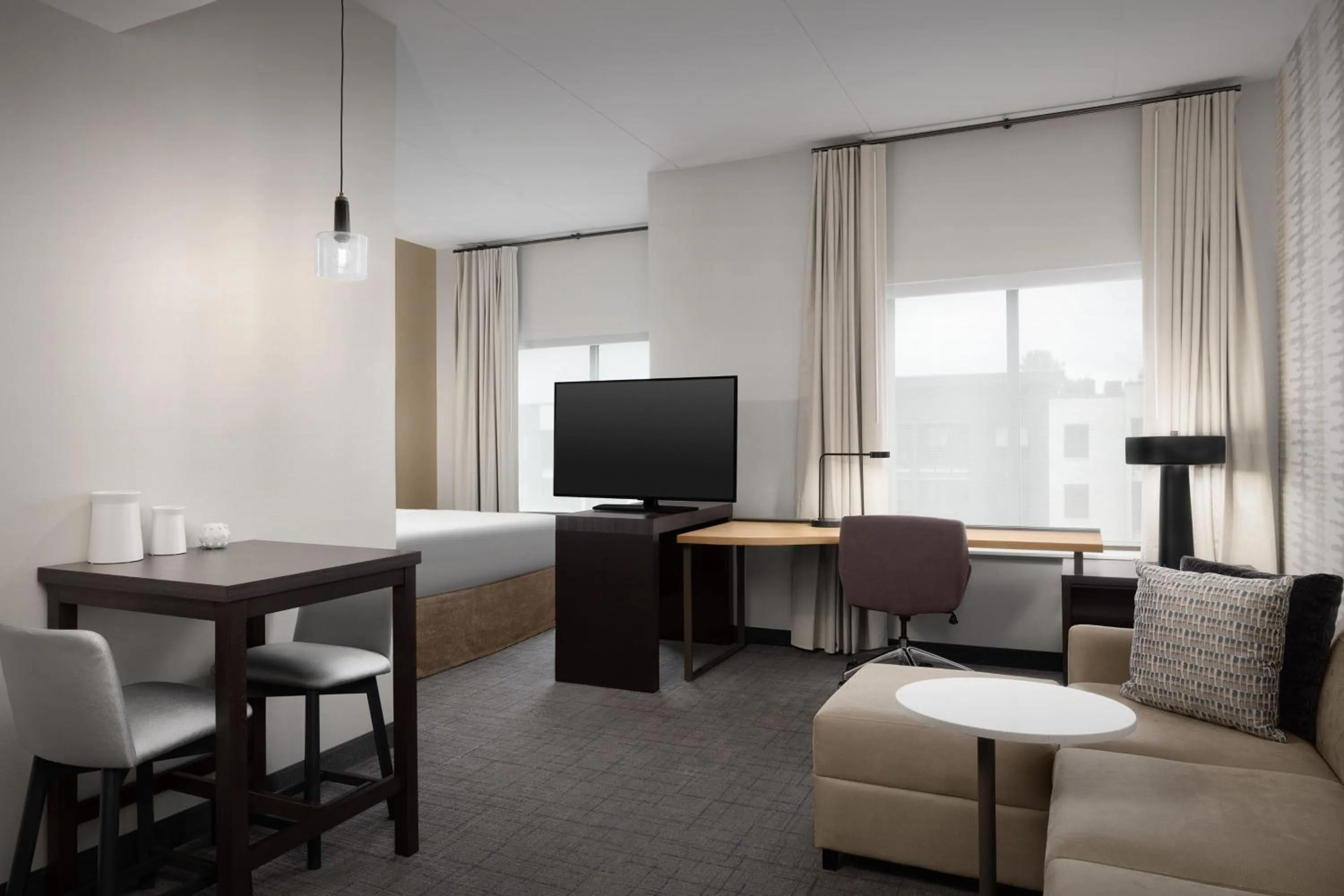 Bedroom, Bed in Residence Inn by Marriott Kenwood Cincinnati