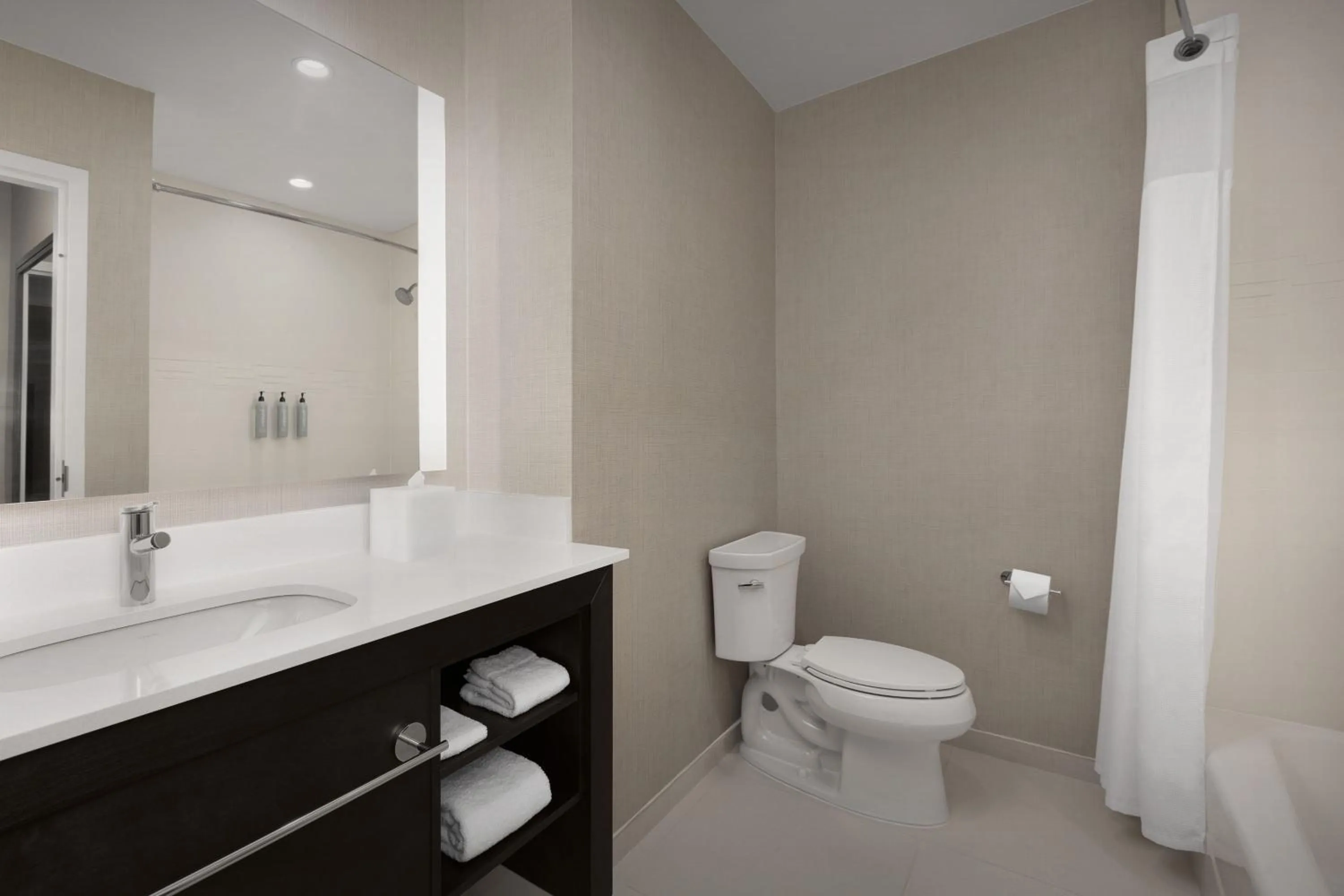 Bathroom in Residence Inn by Marriott Kenwood Cincinnati