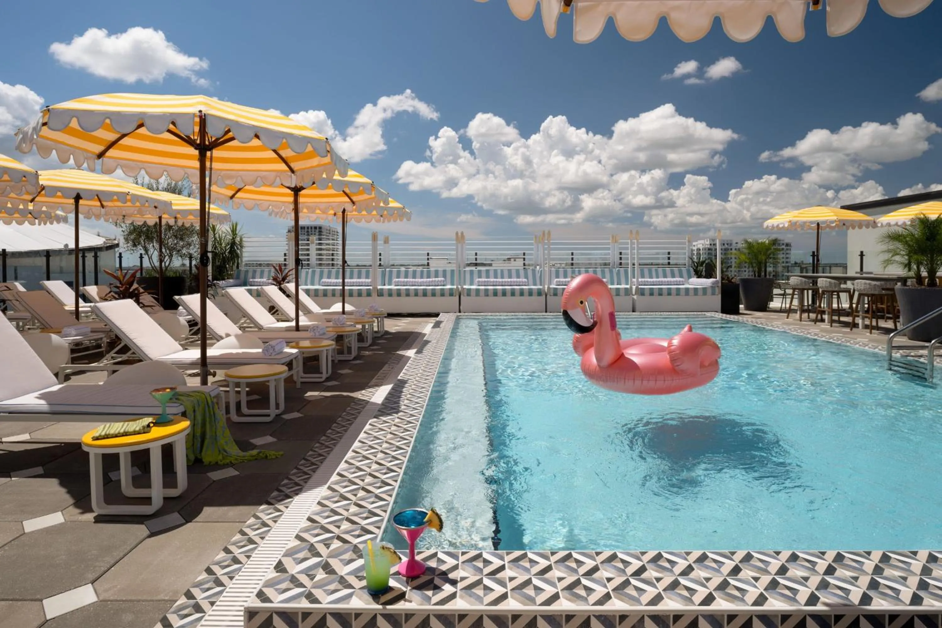 Swimming pool in Moxy St. Petersburg Downtown