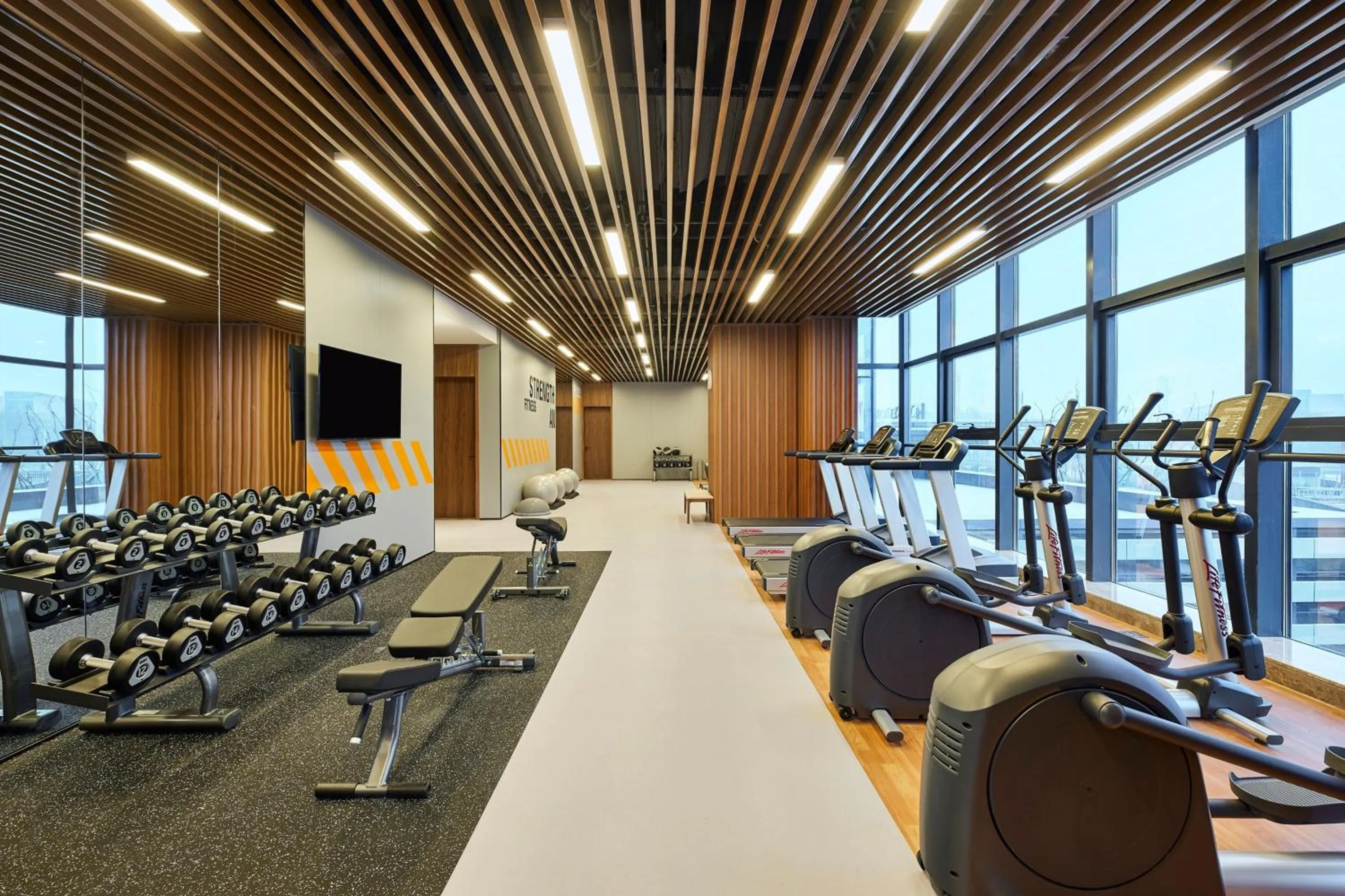 Fitness centre/facilities in Four Points by Sheraton Xi’an High-Tech Zone