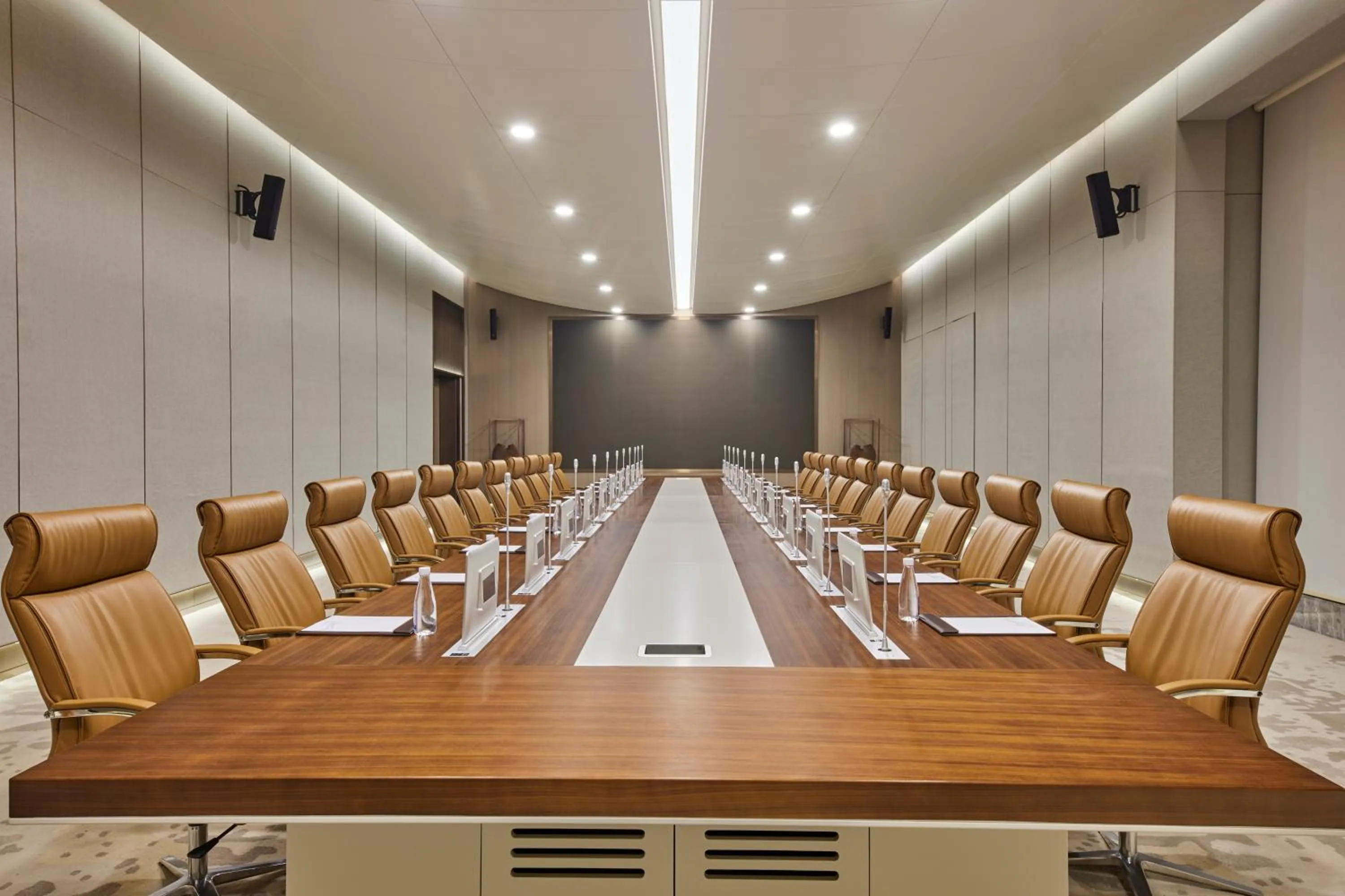 Meeting/conference room in Four Points by Sheraton Xi’an High-Tech Zone