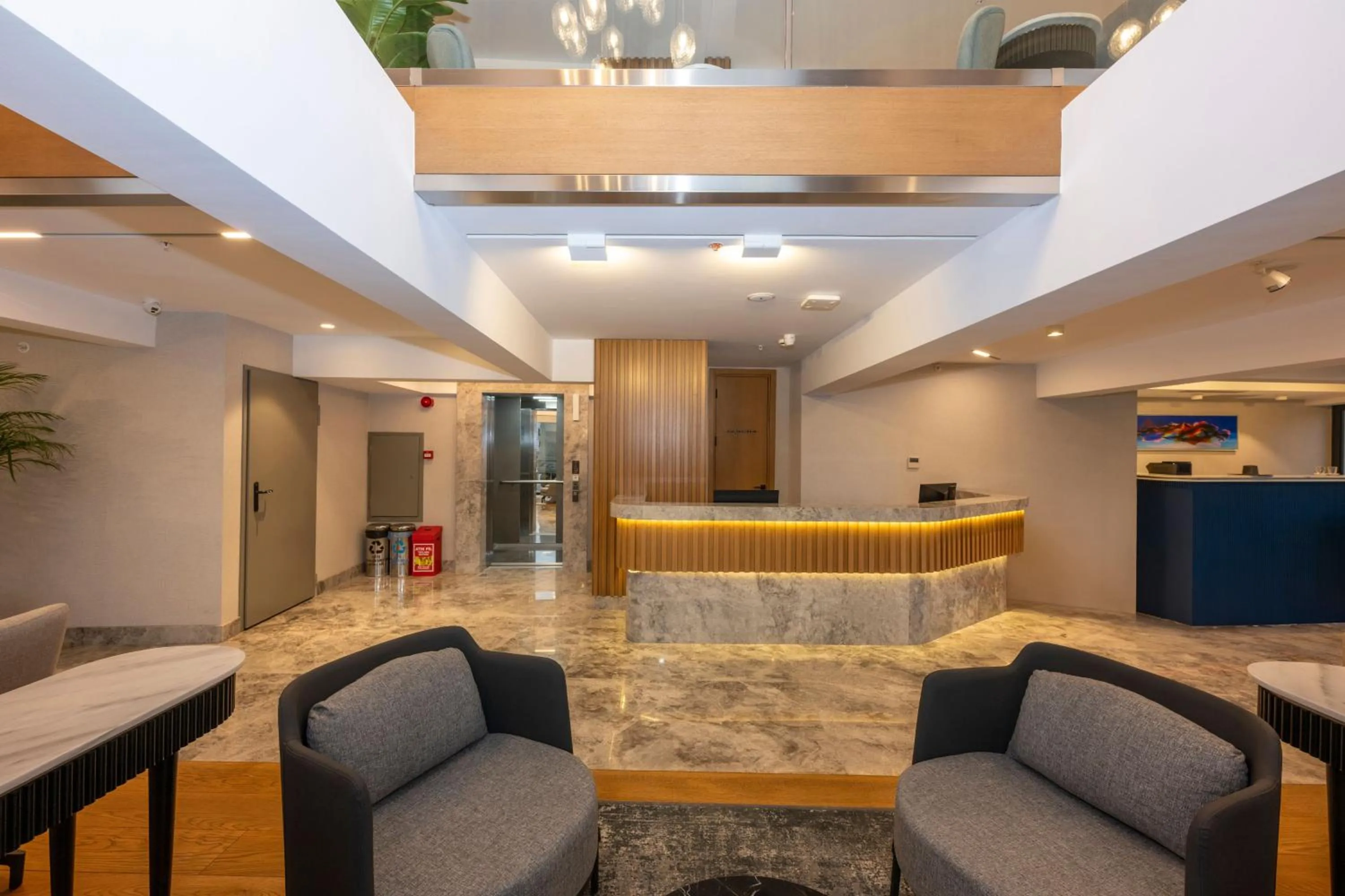 Lobby or reception in Baver Hotel