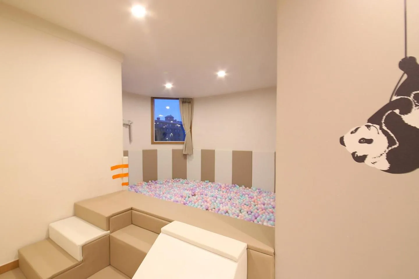 Decorative detail in MGM Hotel