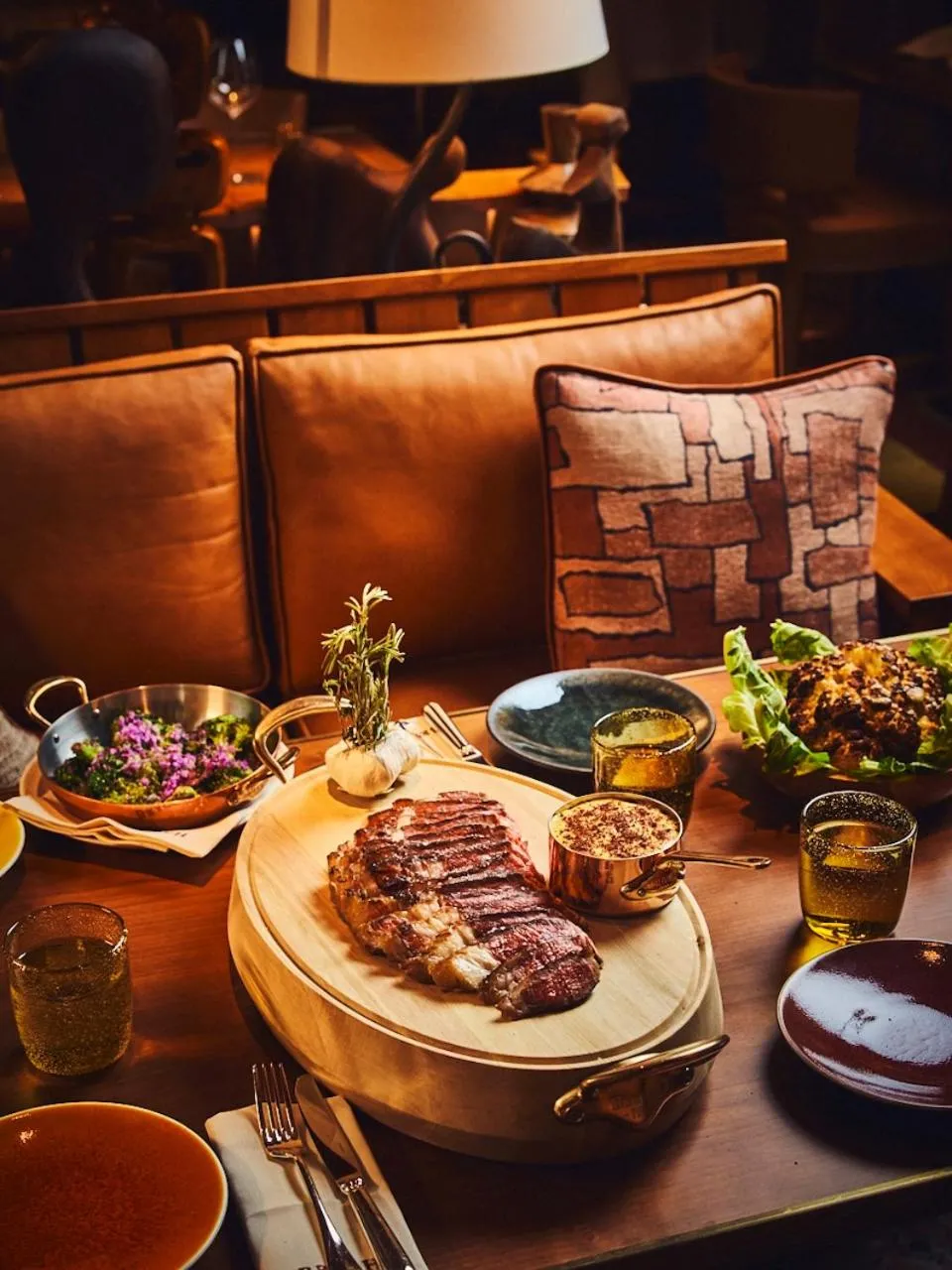 Restaurant/places to eat in Brach Madrid - Evok Collection