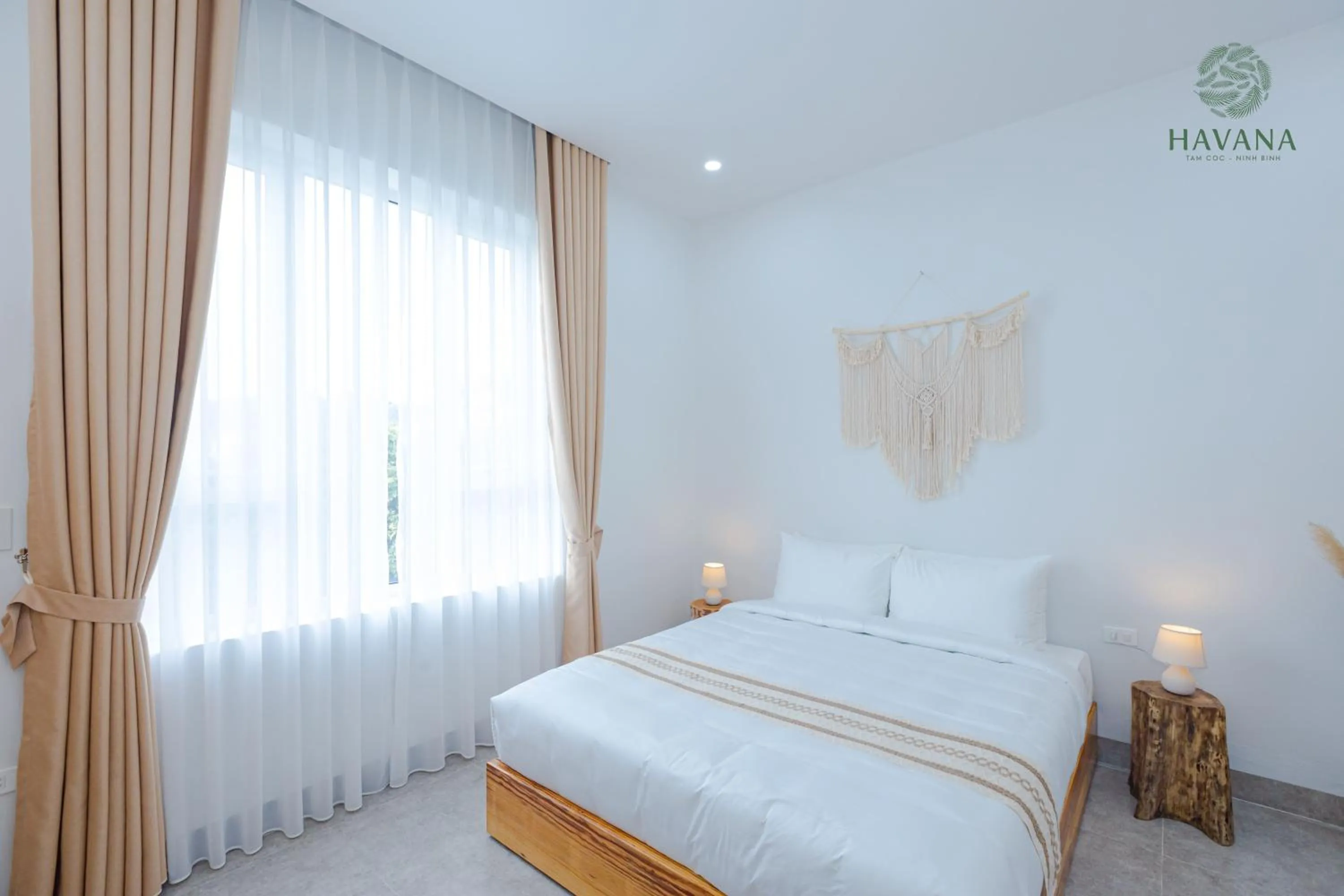 Bed in Havana Tam Coc Ninh Binh