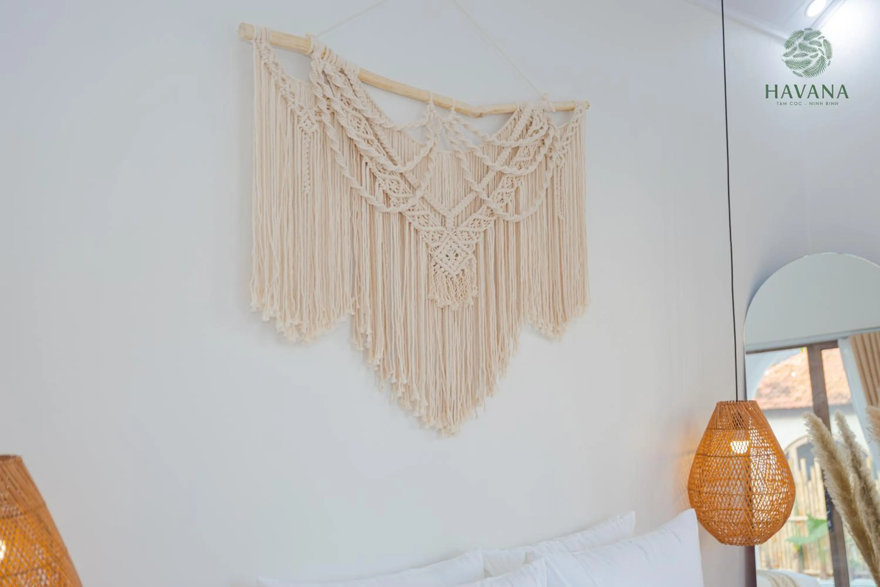 Bed in Havana Tam Coc Ninh Binh