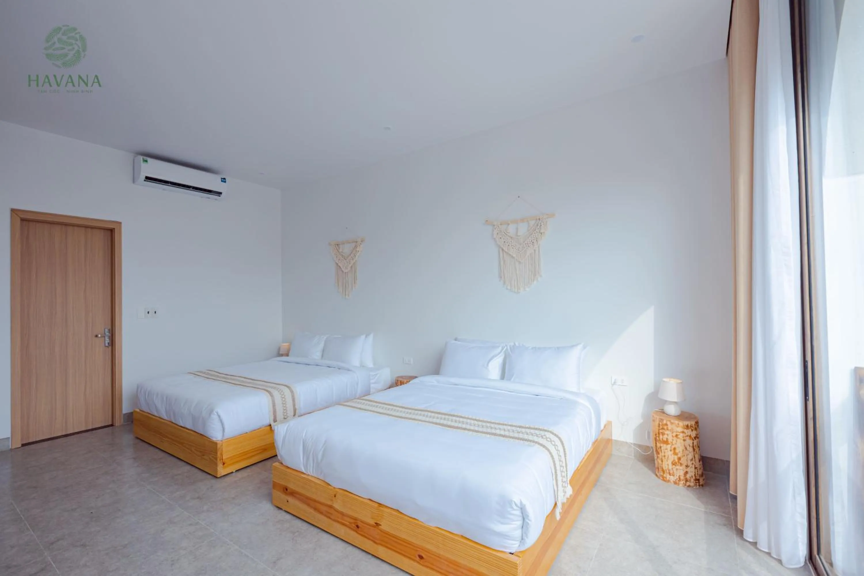 Bed in Havana Tam Coc Ninh Binh