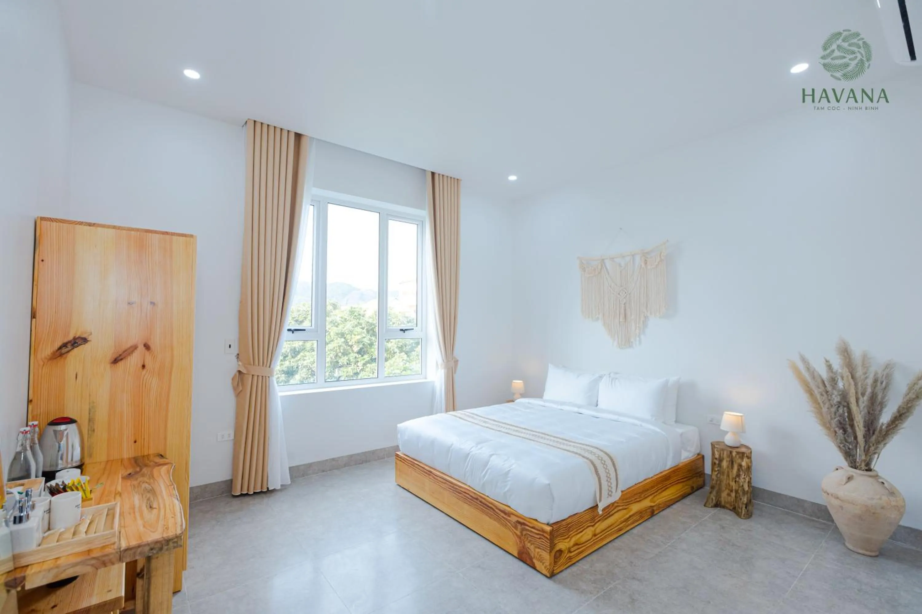 Bed in Havana Tam Coc Ninh Binh