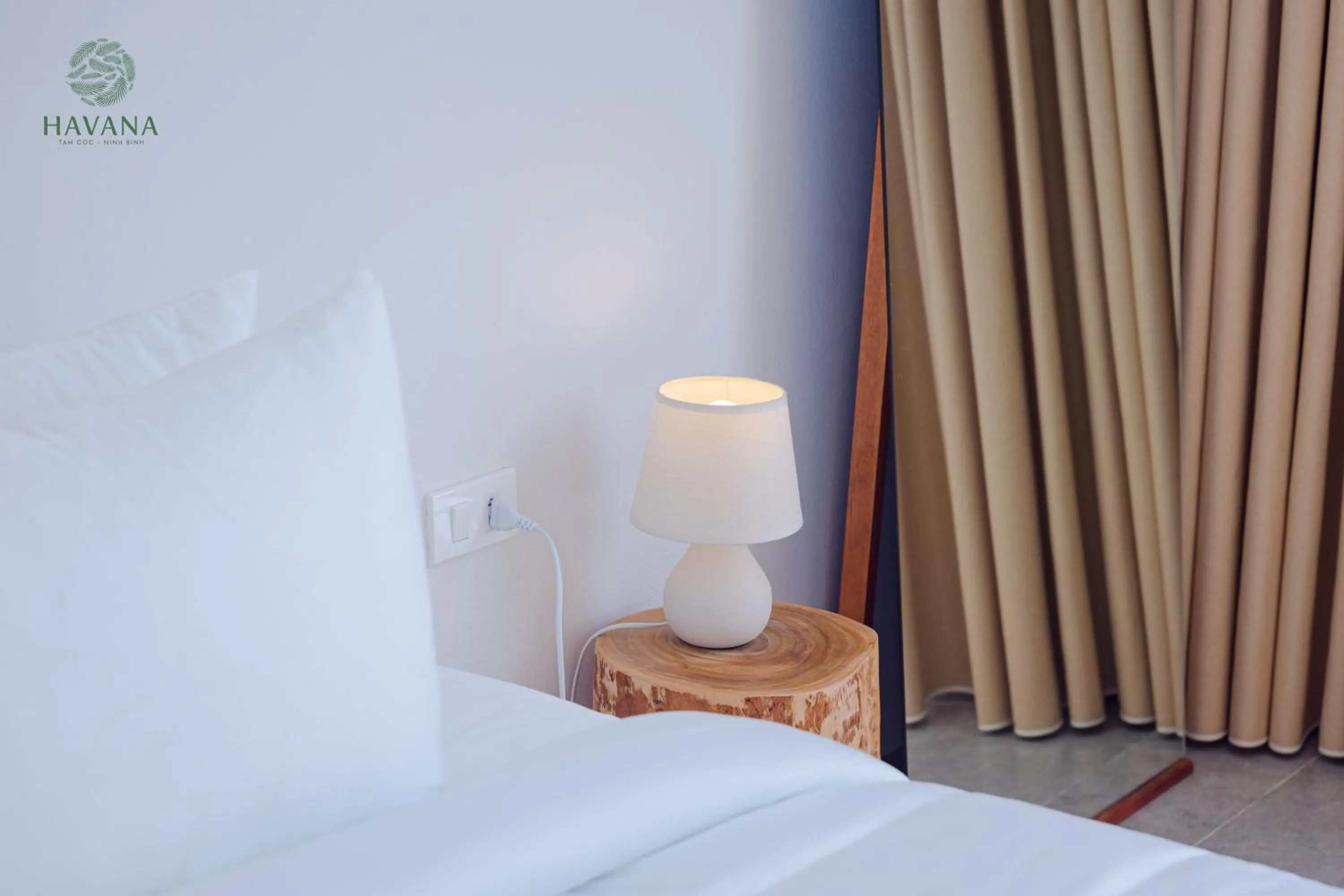 Bed in Havana Tam Coc Ninh Binh