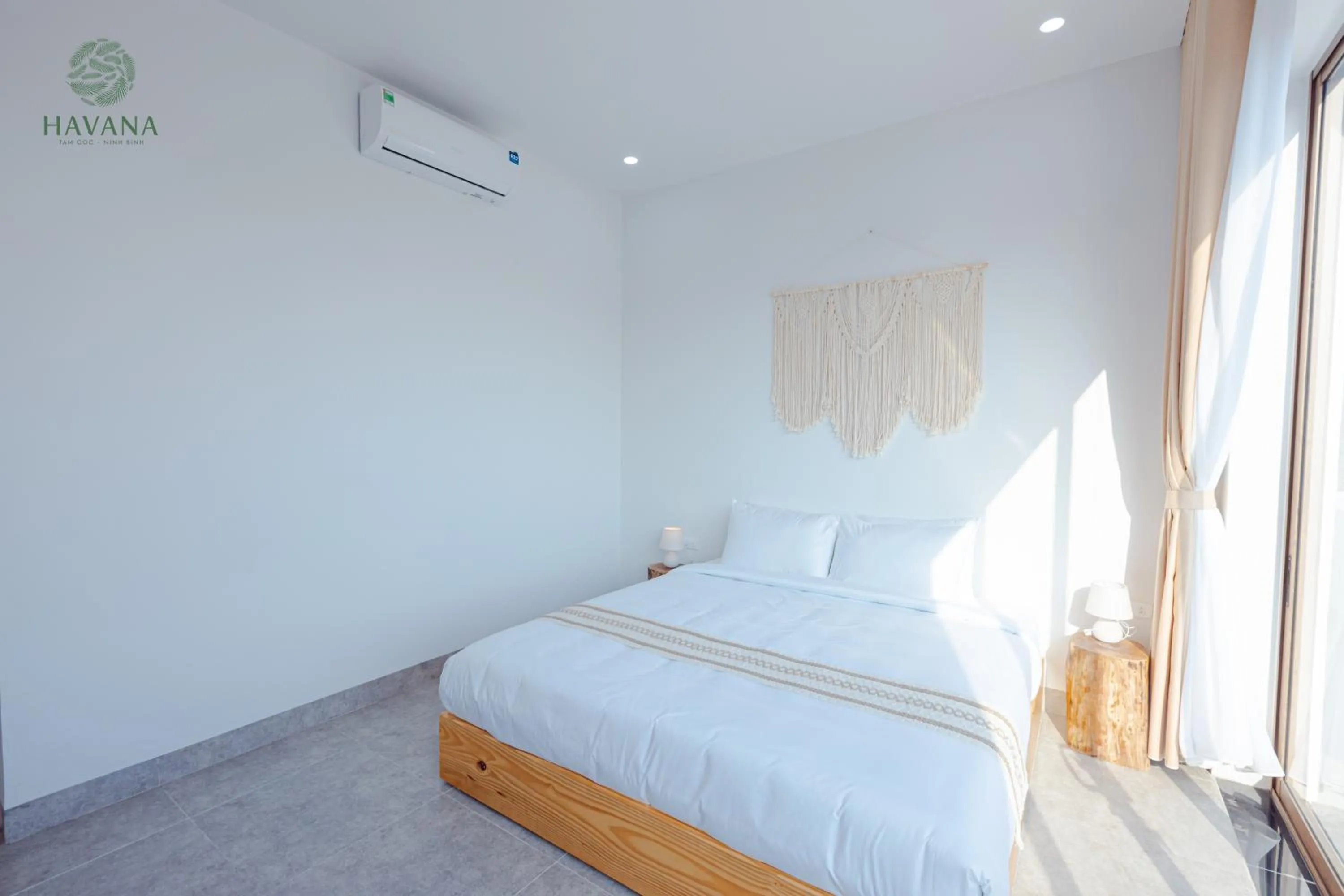 Bed in Havana Tam Coc Ninh Binh