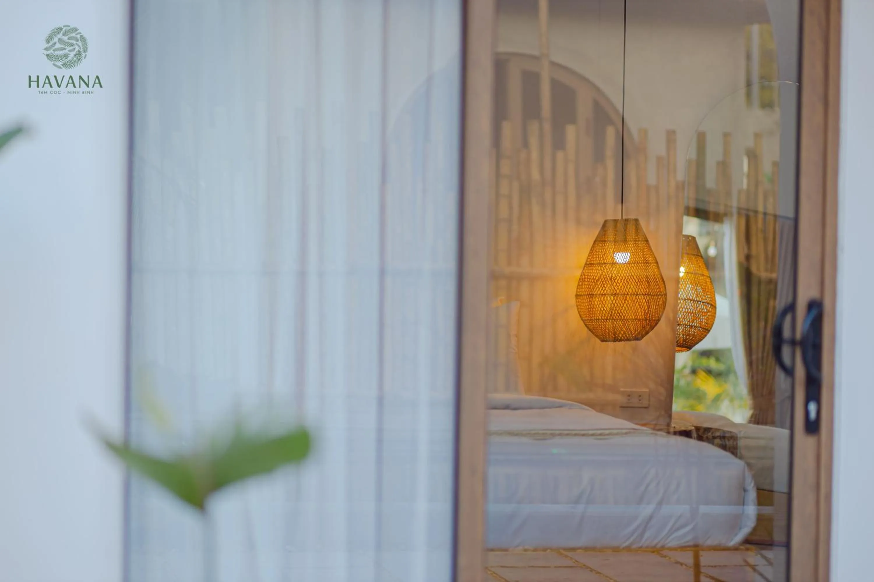 Bed in Havana Tam Coc Ninh Binh