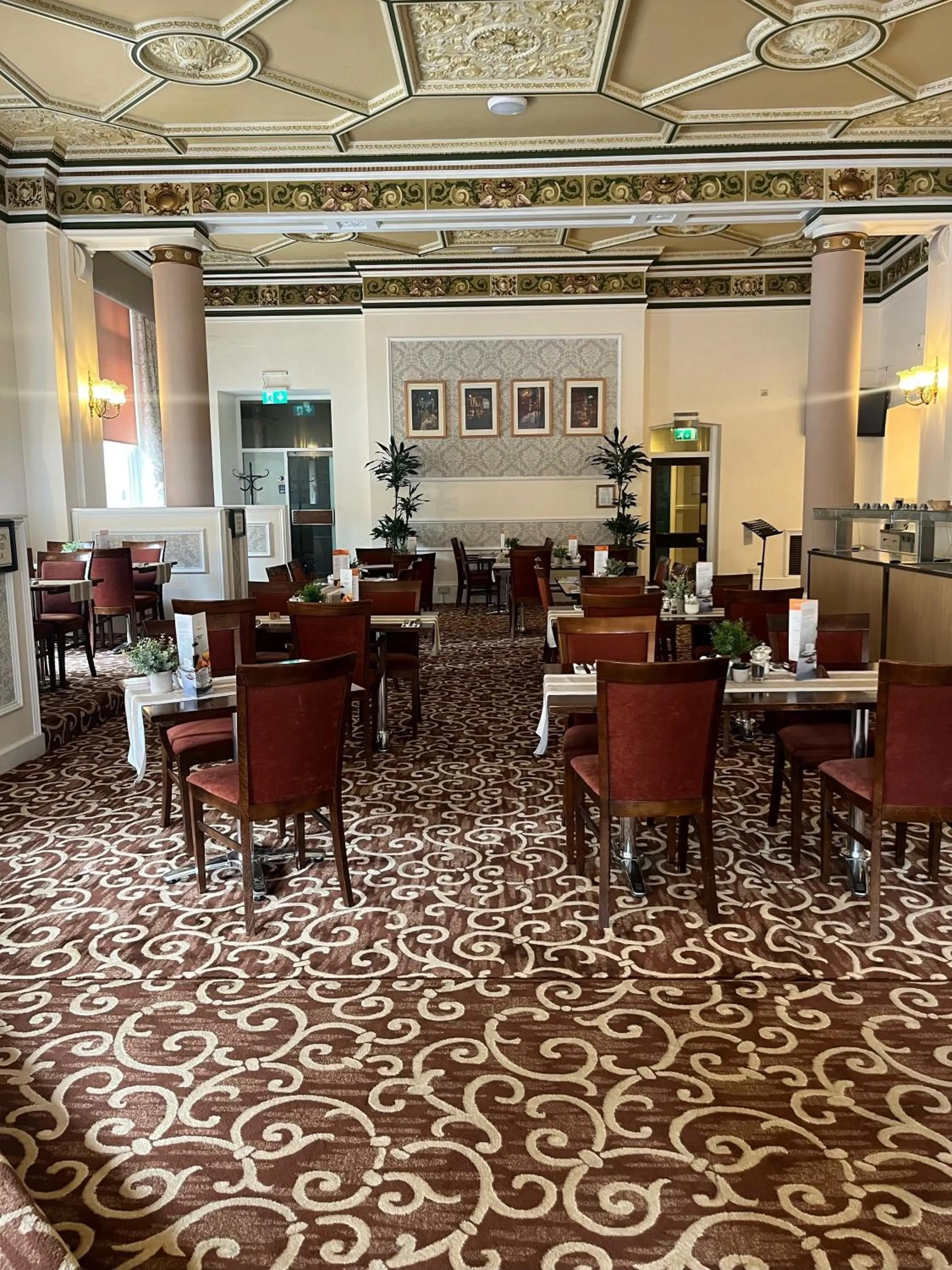 Restaurant/places to eat in The Midland Hotel