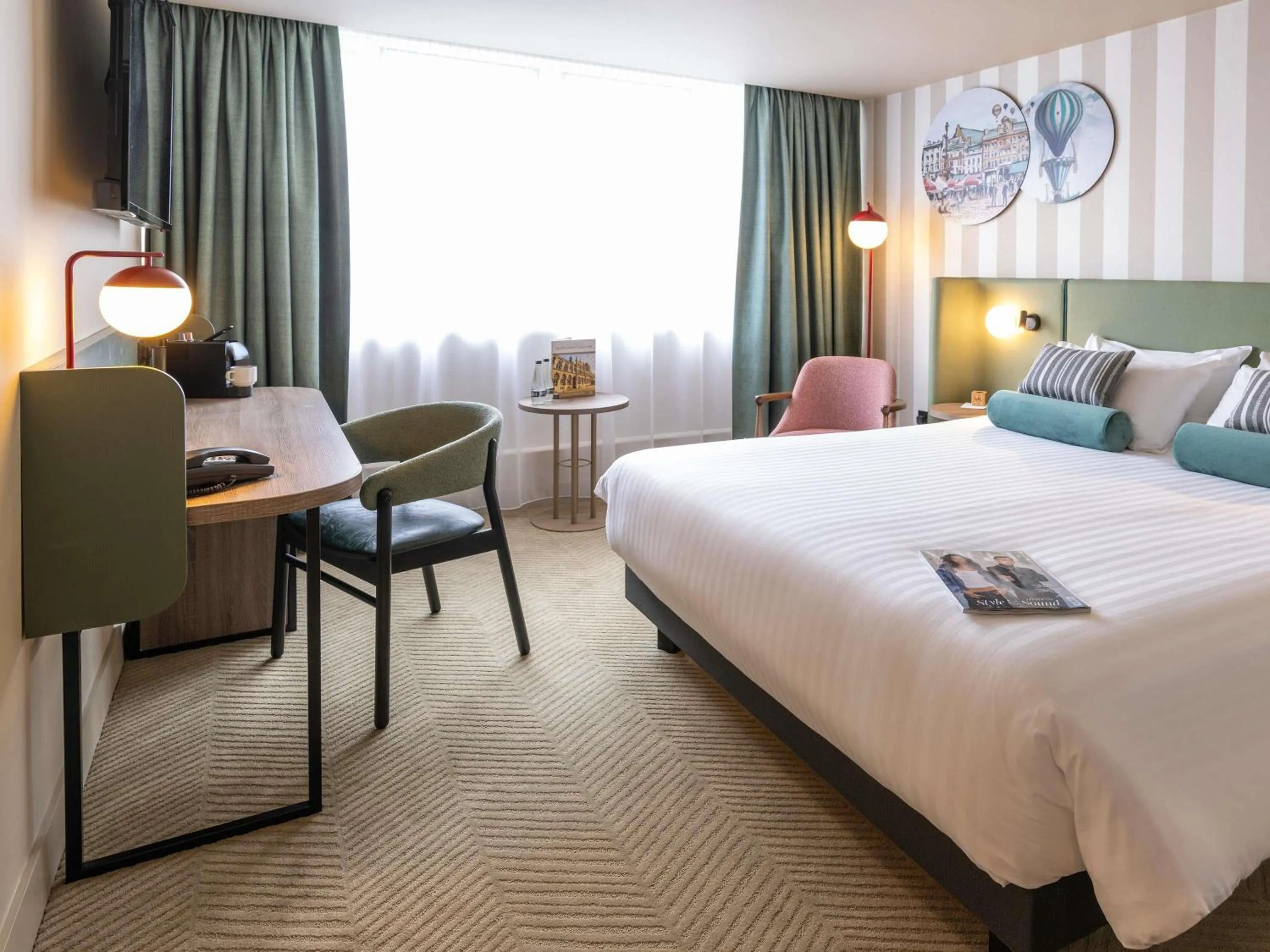 Bedroom, Bed in Mercure Northampton