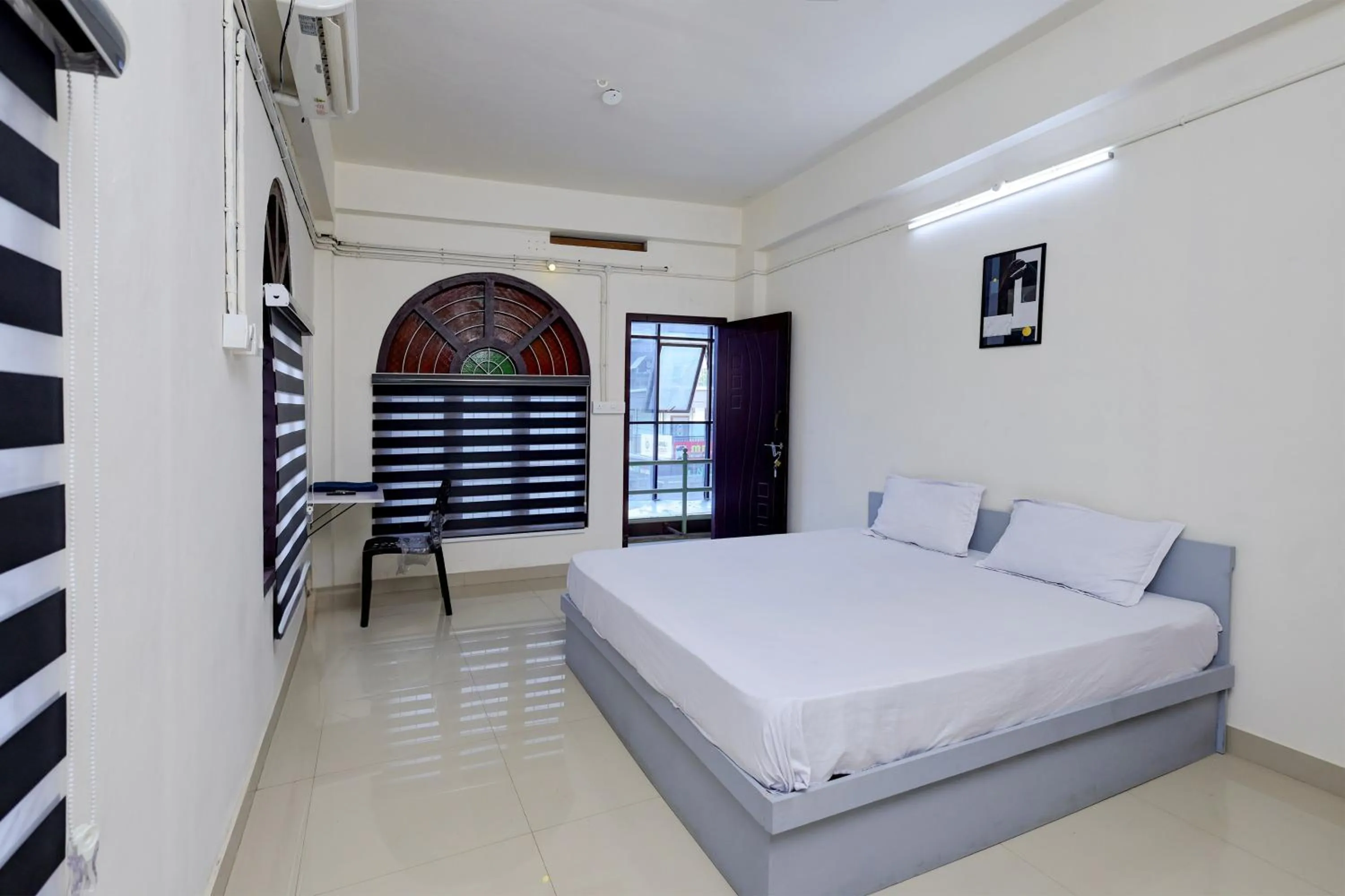 Bedroom in Hotel O A One Residency