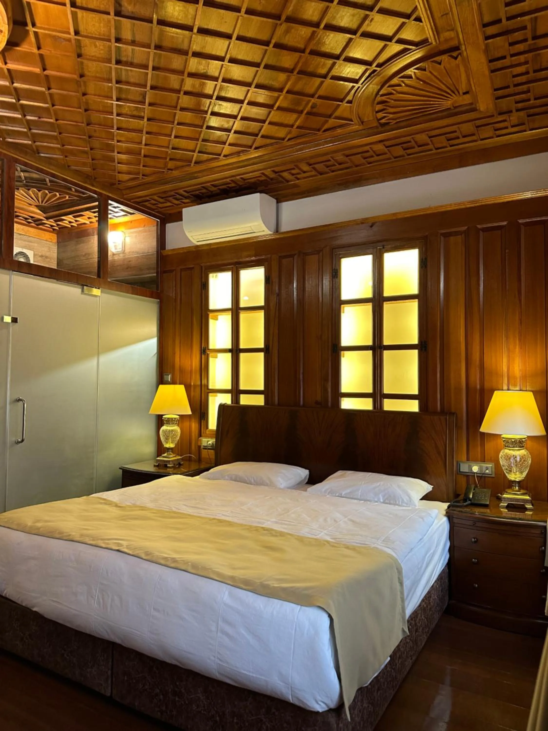 Bed in Tas Konak Hotel-City Center