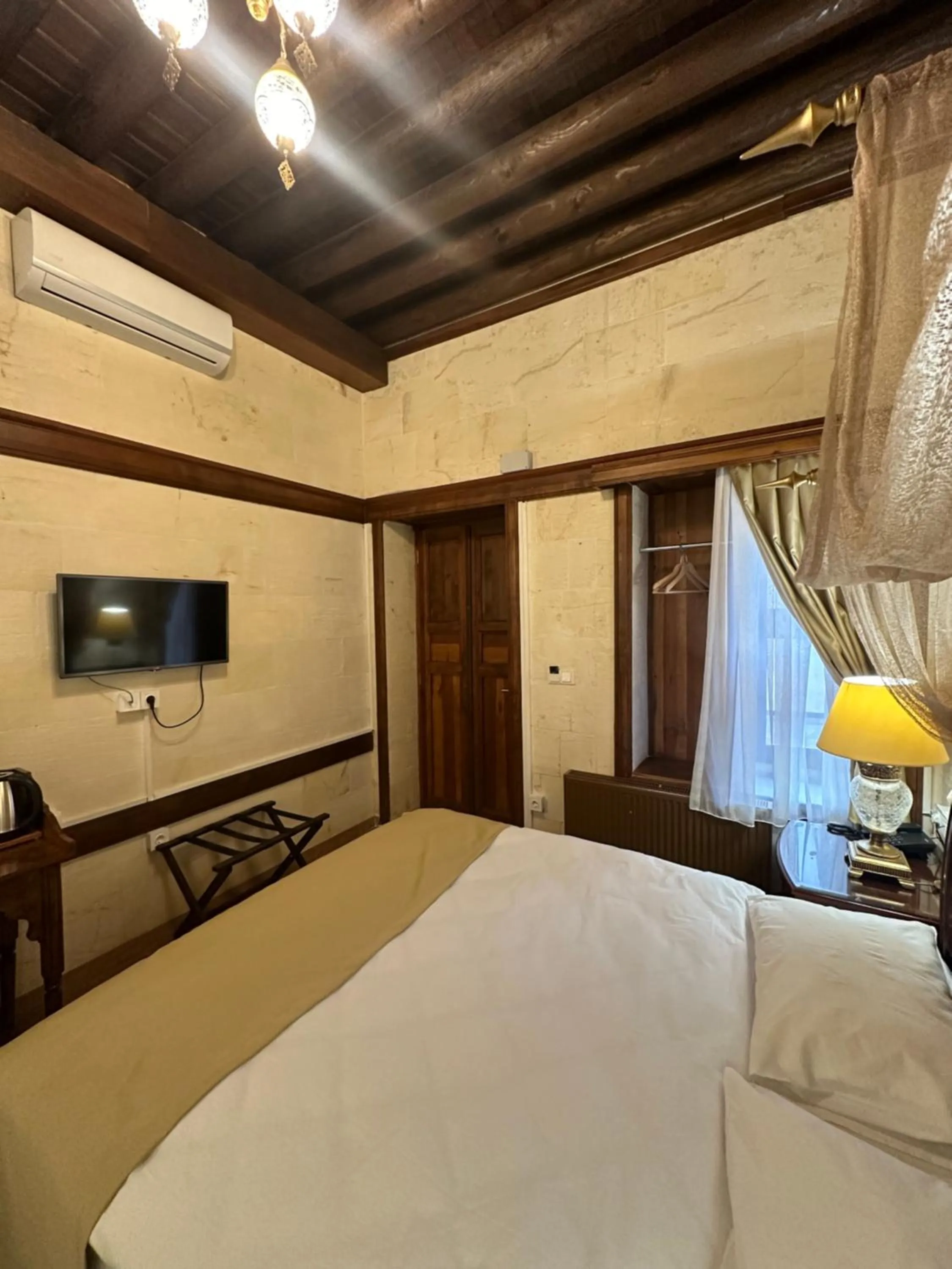 Bed in Tas Konak Hotel-City Center