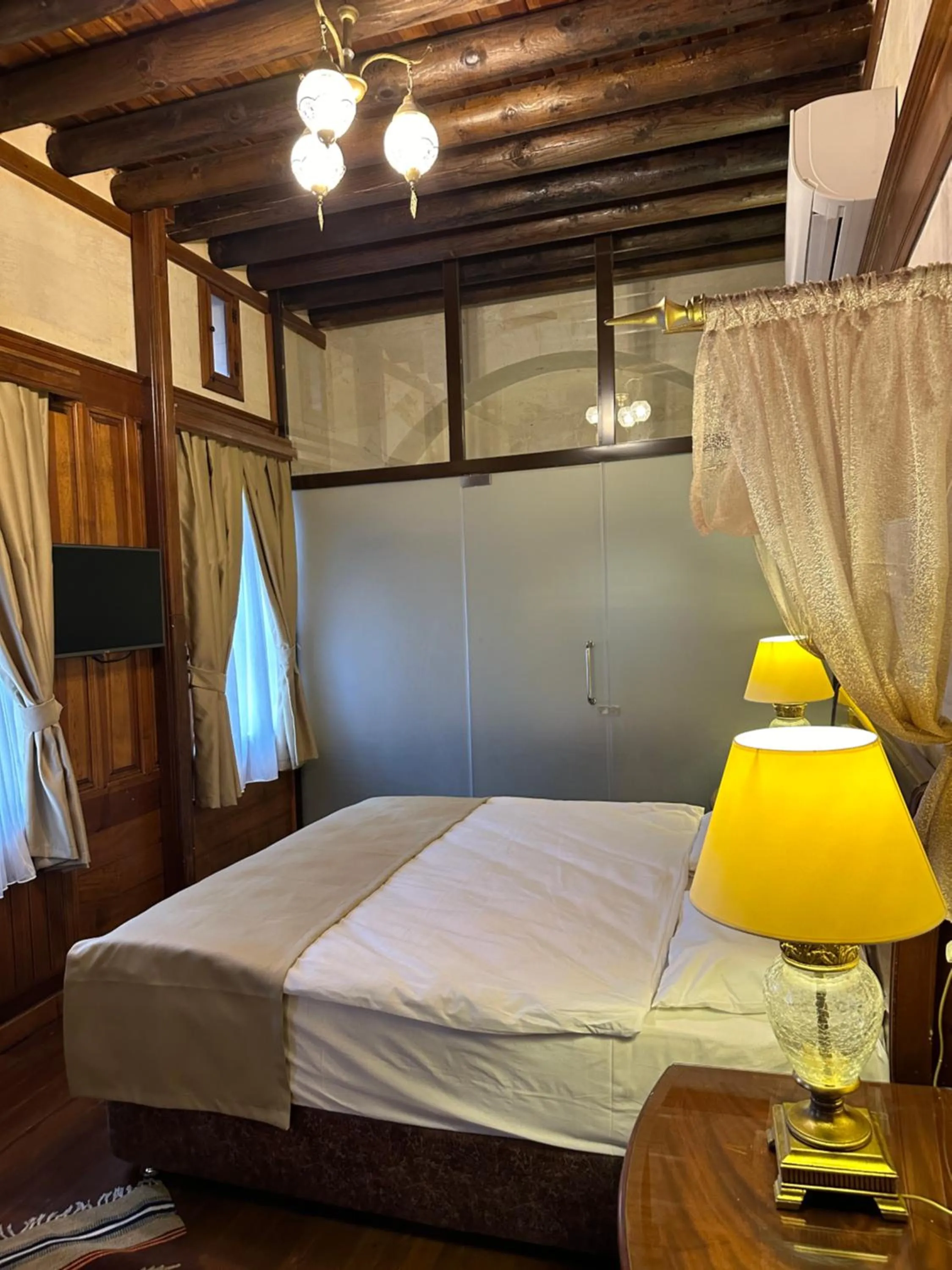 Bed in Tas Konak Hotel-City Center