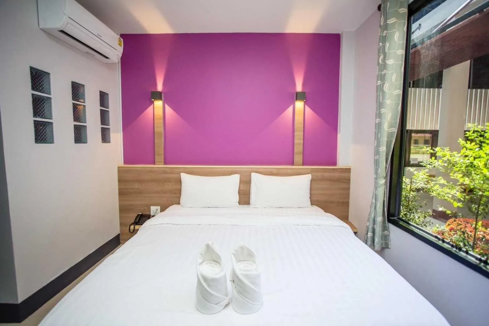 Bedroom, Bed in Nakarin Hotel