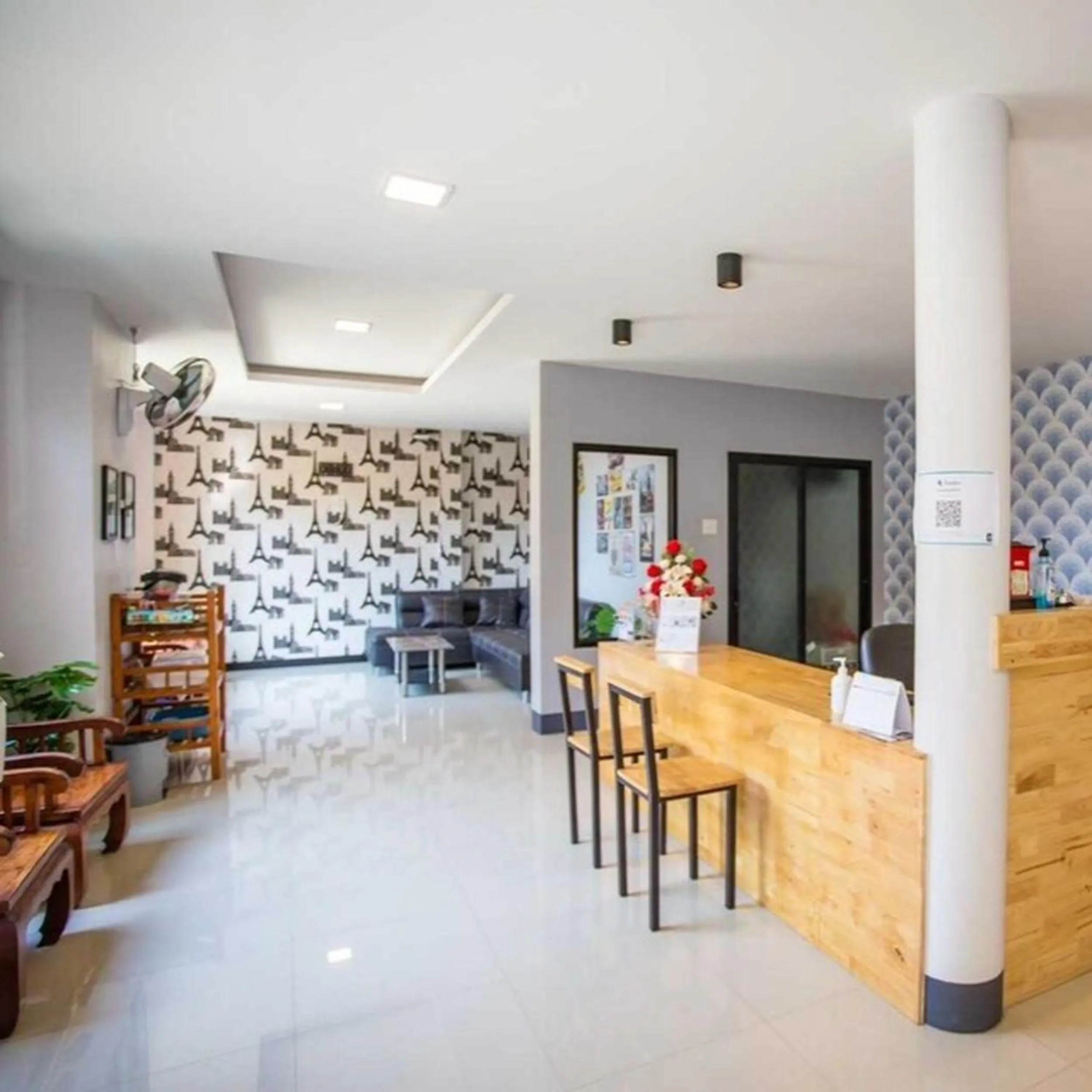 Lobby or reception in Nakarin Hotel