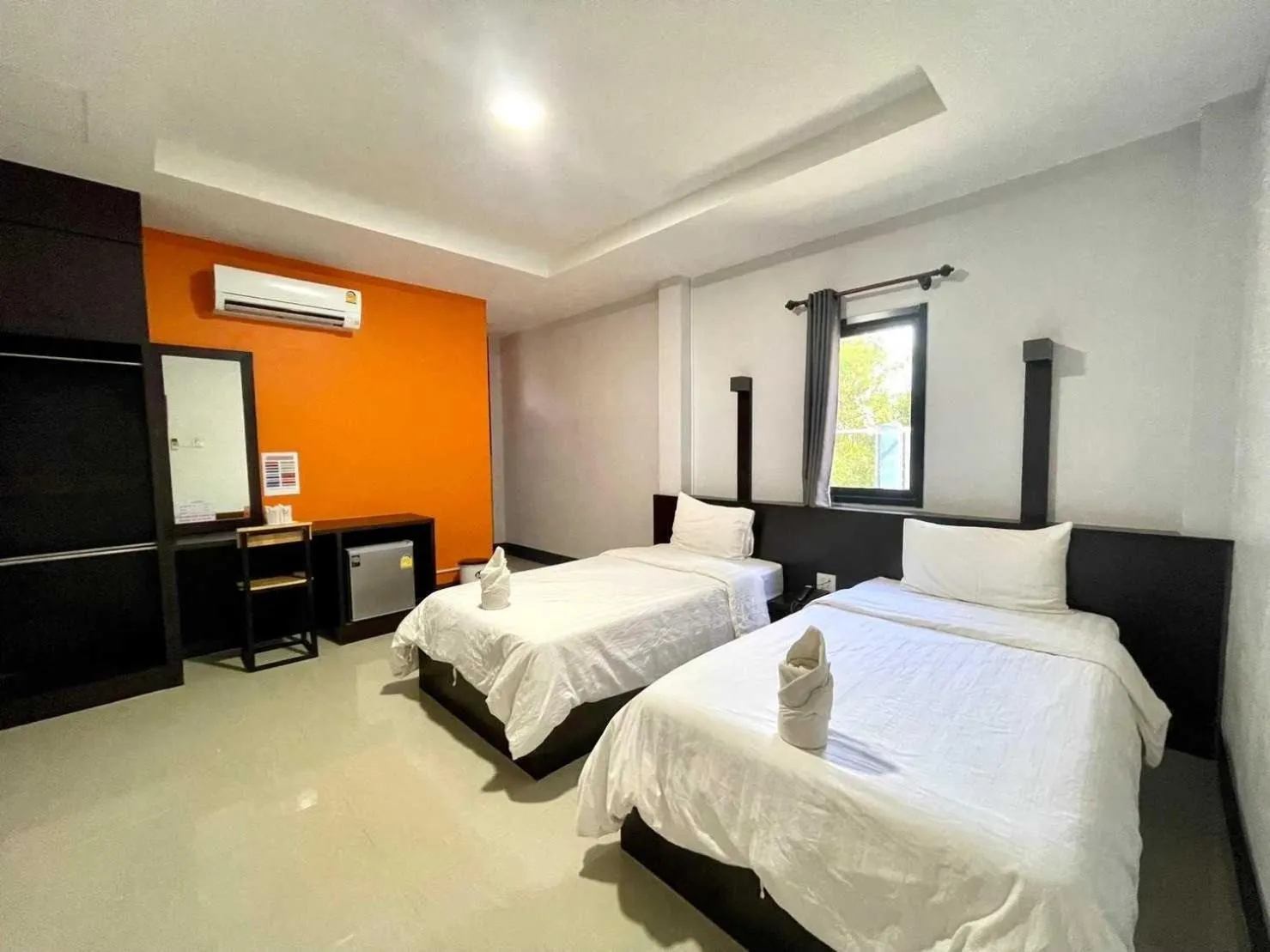 Bedroom, Bed in Nakarin Hotel