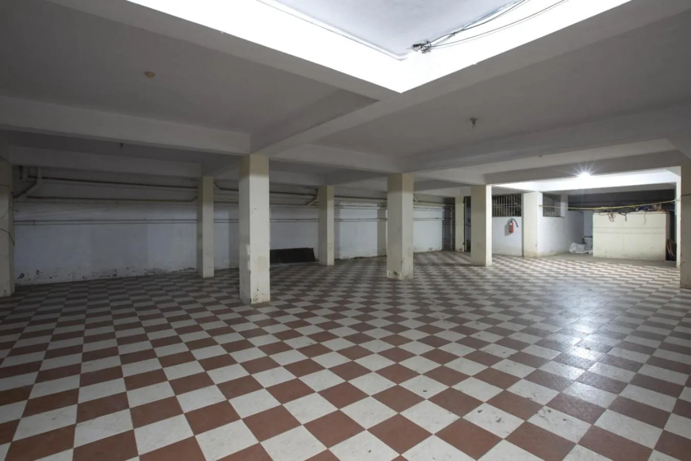 Parking in JAYA BHARATHI LODGE