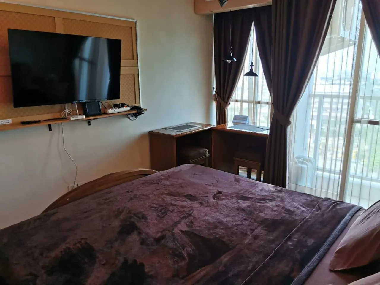 Bed in Pleasant05tifolia