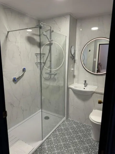 Bathroom in The Diplomat Hotel Restaurant & Spa