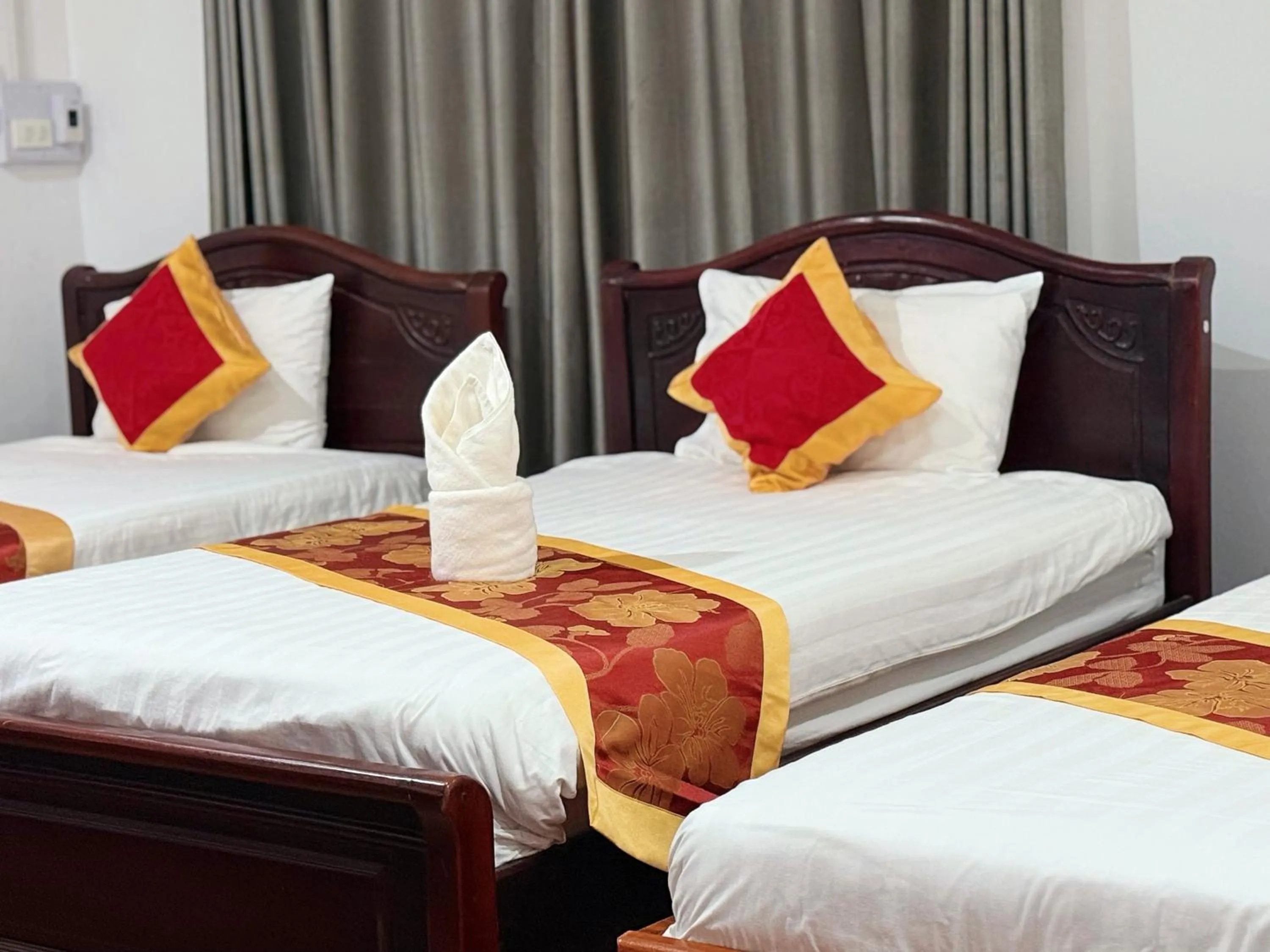 Bed in Vangvieng Sisavang Mountain View Hotel