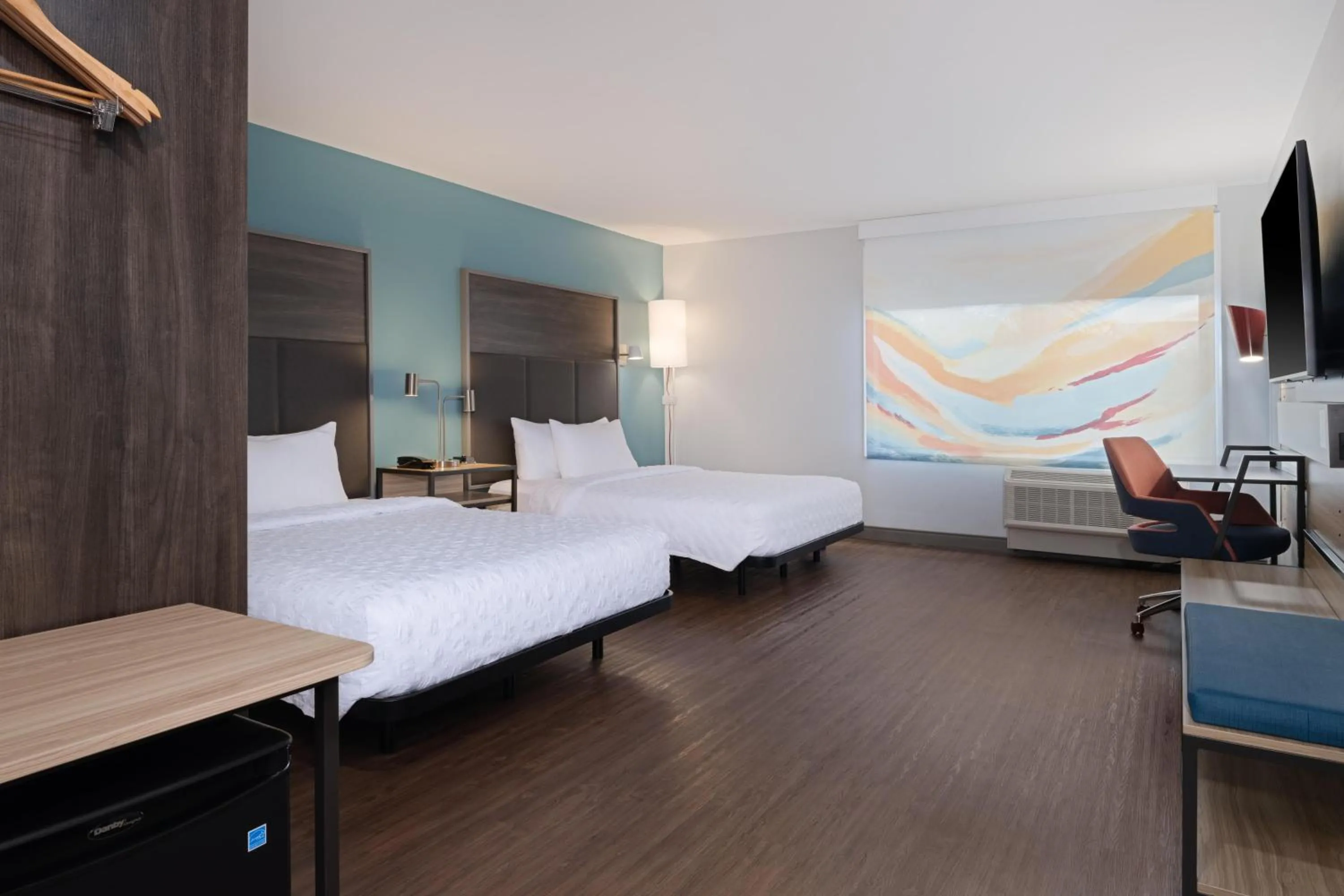 Bed in Tru By Hilton Miramar