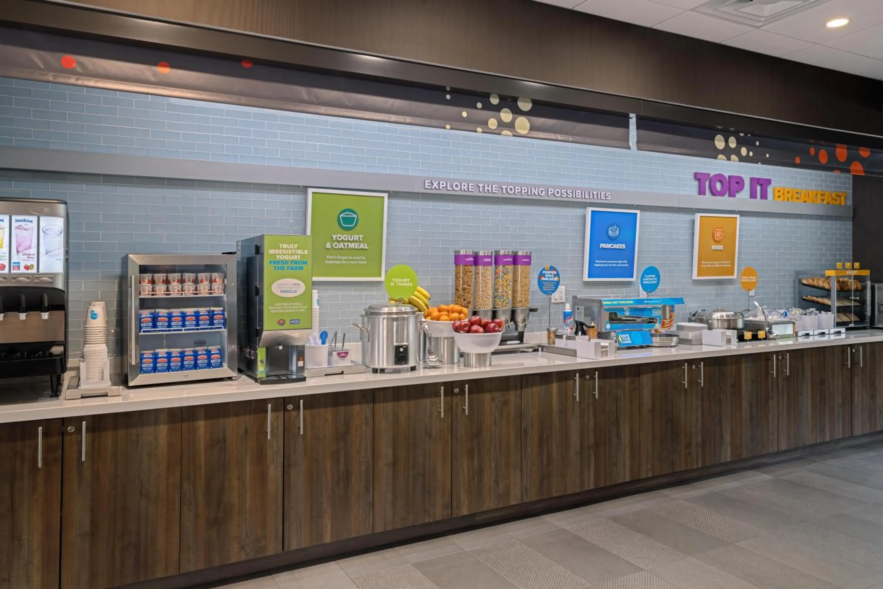 Breakfast in Tru By Hilton Miramar